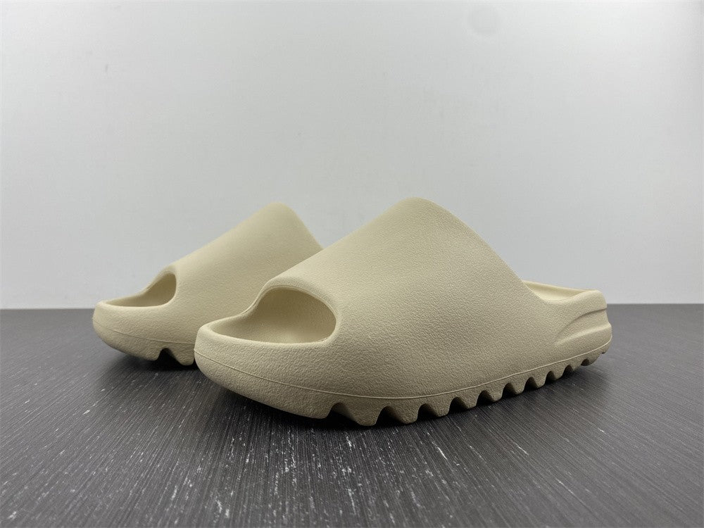 LuxluxHouse Great quality LuxluxHouse Great quality Yeezy Slide Bone FW6345 Free shipping