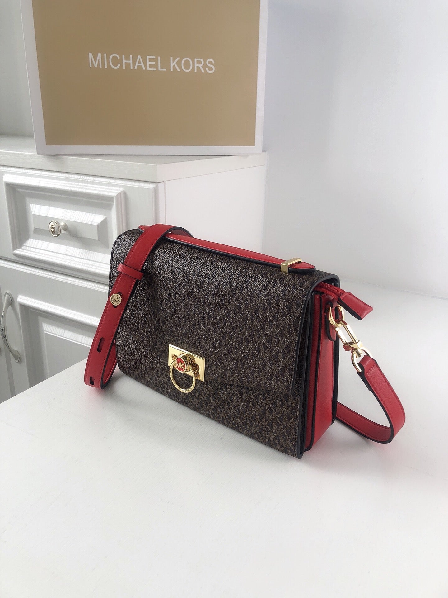 LuxluxHouse Great quality Michael Kors Bag Top Quality 25*18*8.5cm Free shipping