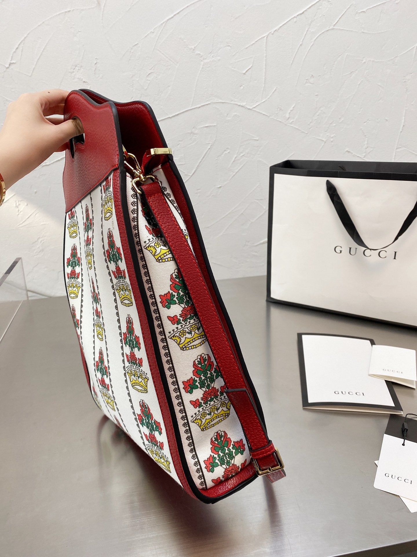 LuxluxHouse Great quality Gucci Bag Top Quality 33*32CM Free shipping