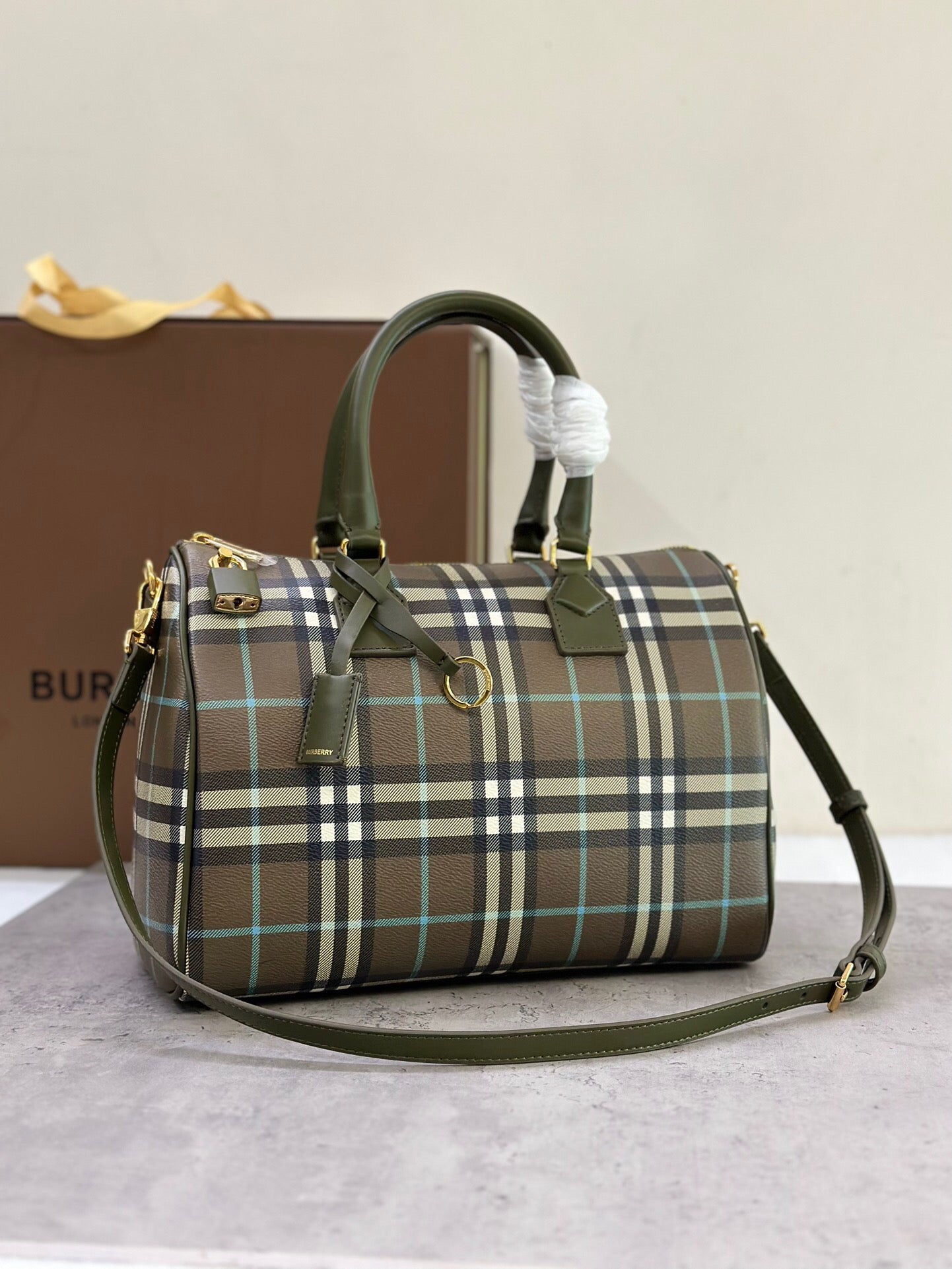 Free shipping LuxluxHouseBurberry Bag Top Quality