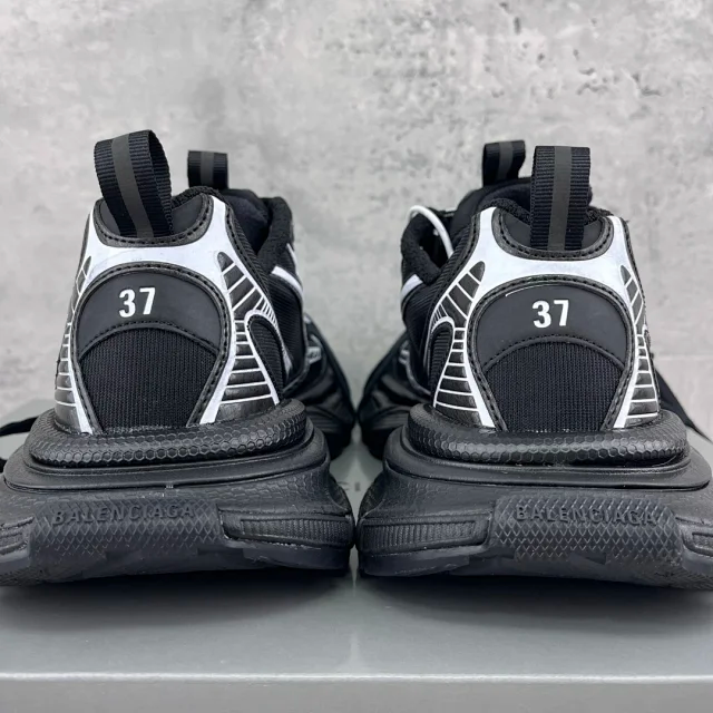 OK batch-Balenciaga 3xl sneaker