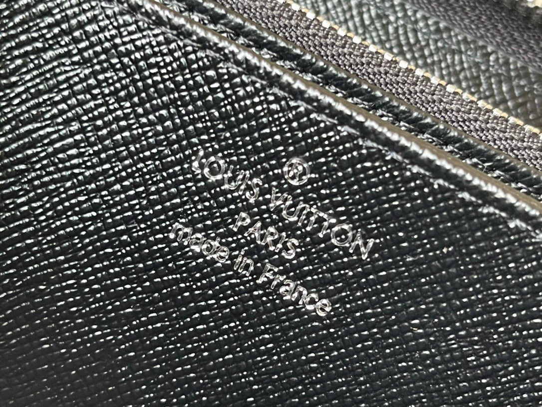 Louis Vuitton Top Bag (LuxluxHouse)