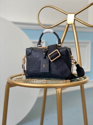 LuxluxHouse Great quality Louis Vuitton Bag Top Quality 20*14*7.5cm Free shipping