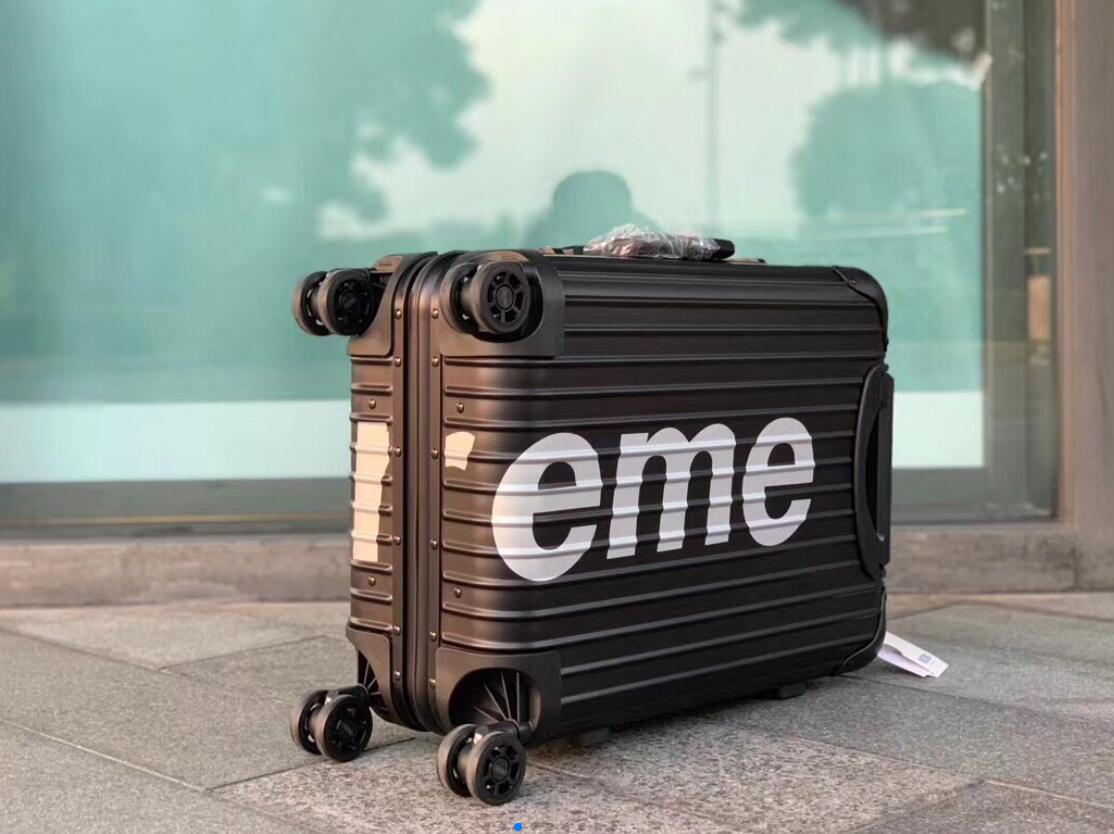 S*upreme Luggage (LuxluxHouse) Free shipping