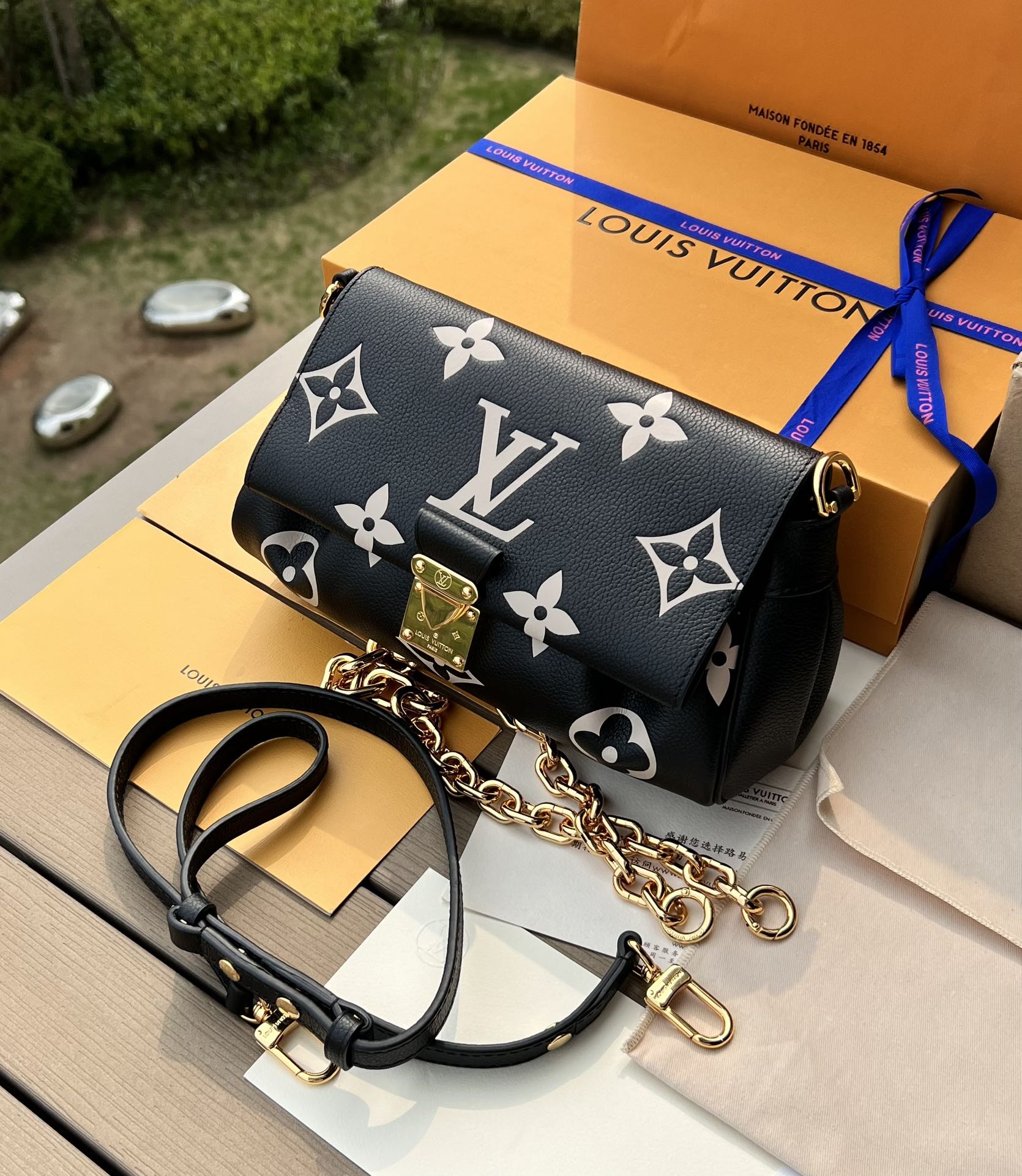 LuxluxHouse Great quality Louis Vuitton Bag Top Quality Free shipping