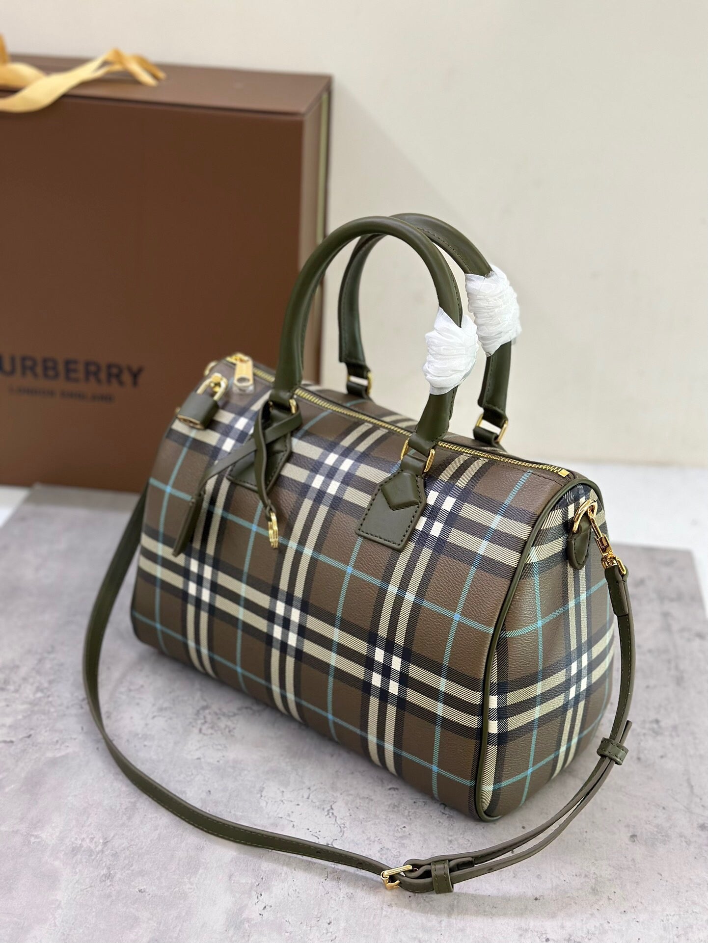 Free shipping LuxluxHouseBurberry Bag Top Quality