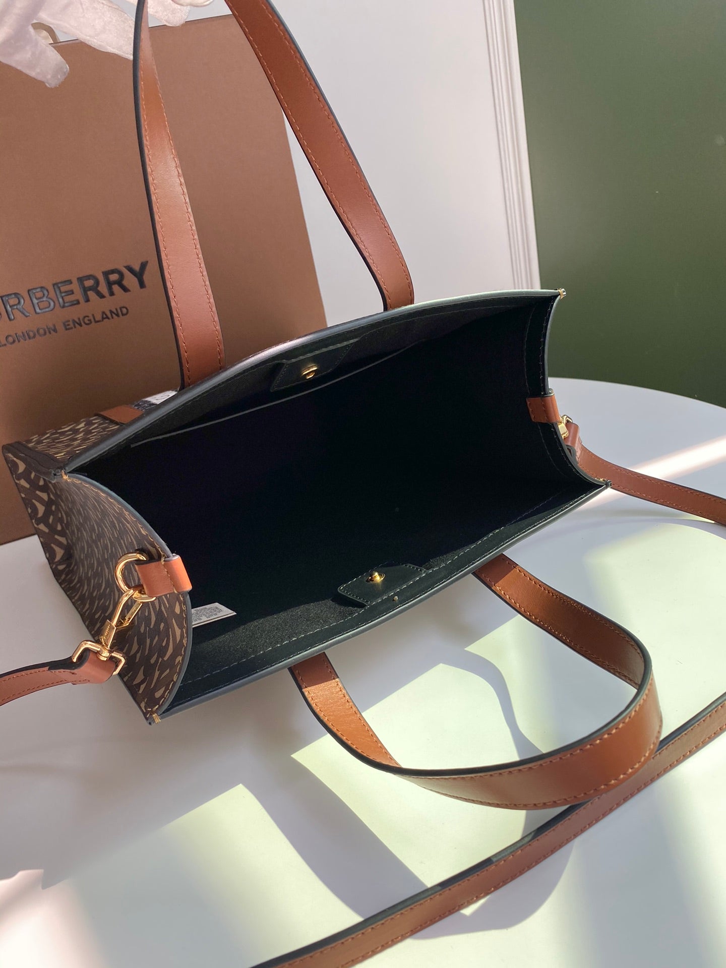 LuxluxHouse Great quality Burberry Bag Top Quality 26*11.5*31CM Free shipping