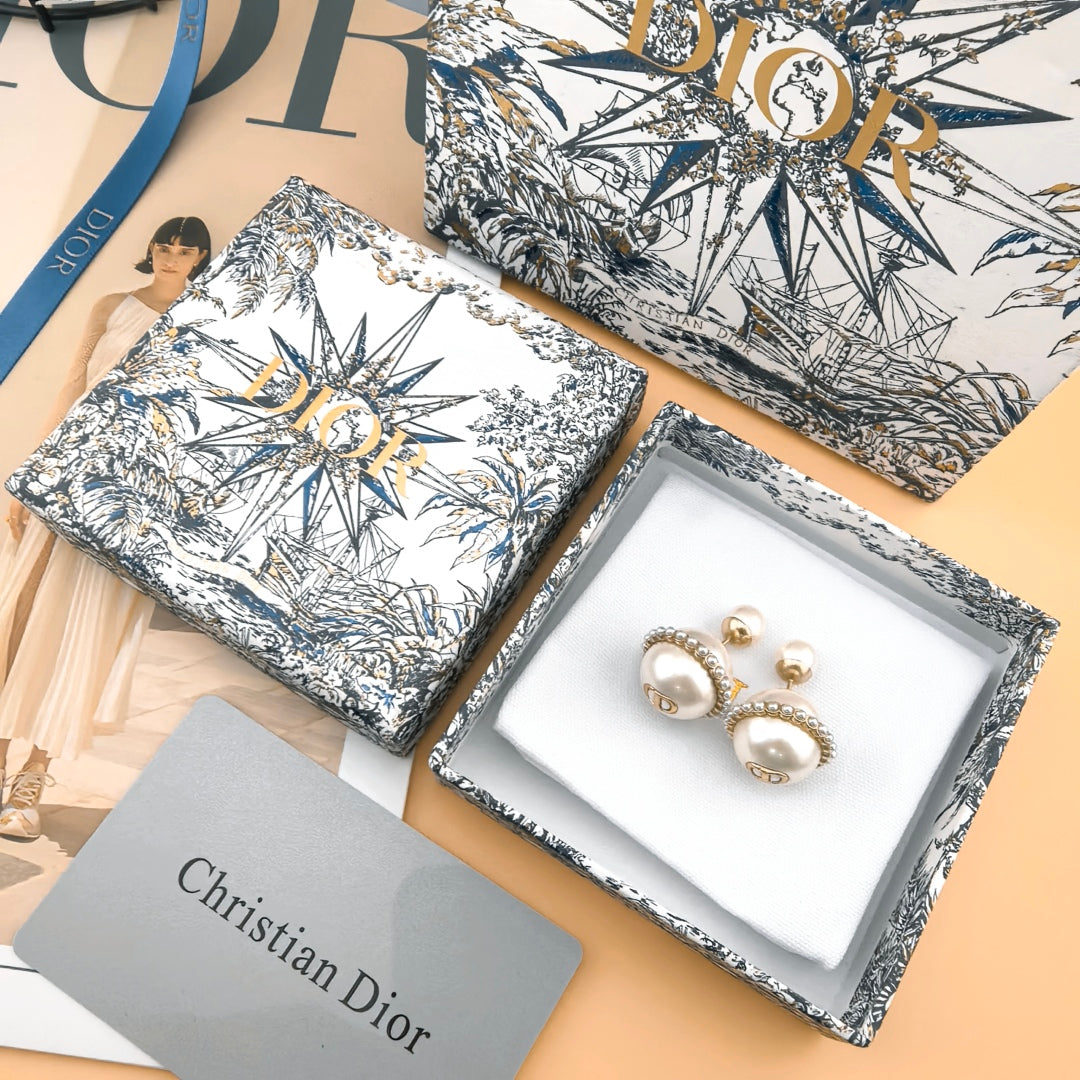 LuxluxHouse Best Quality Accessories Earrings Earrings Dior