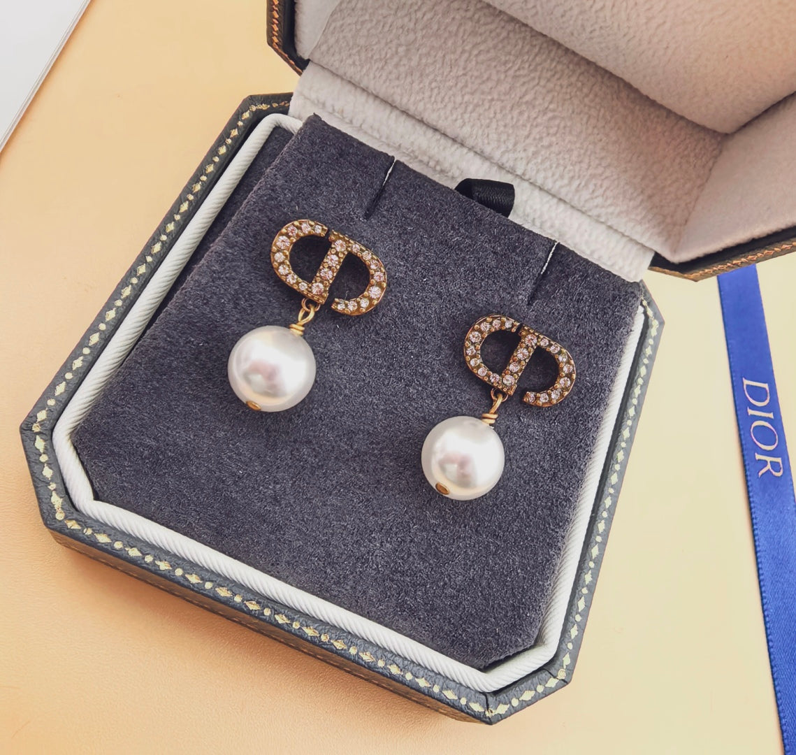 LuxluxHouse Best Quality Accessories Earrings Earrings Dior