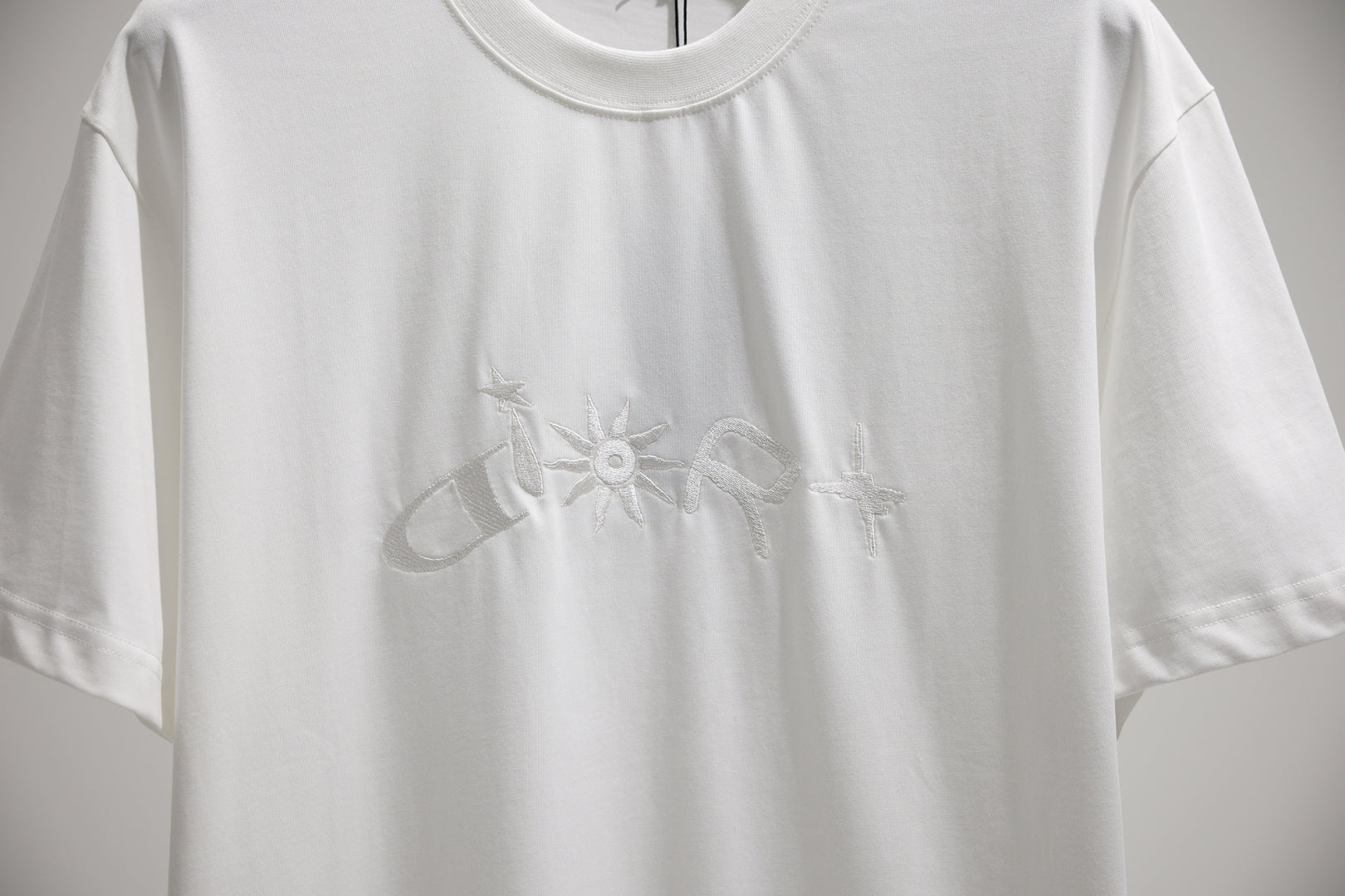 LuxluxHouse Best Quality Clothes T-shirt Dior