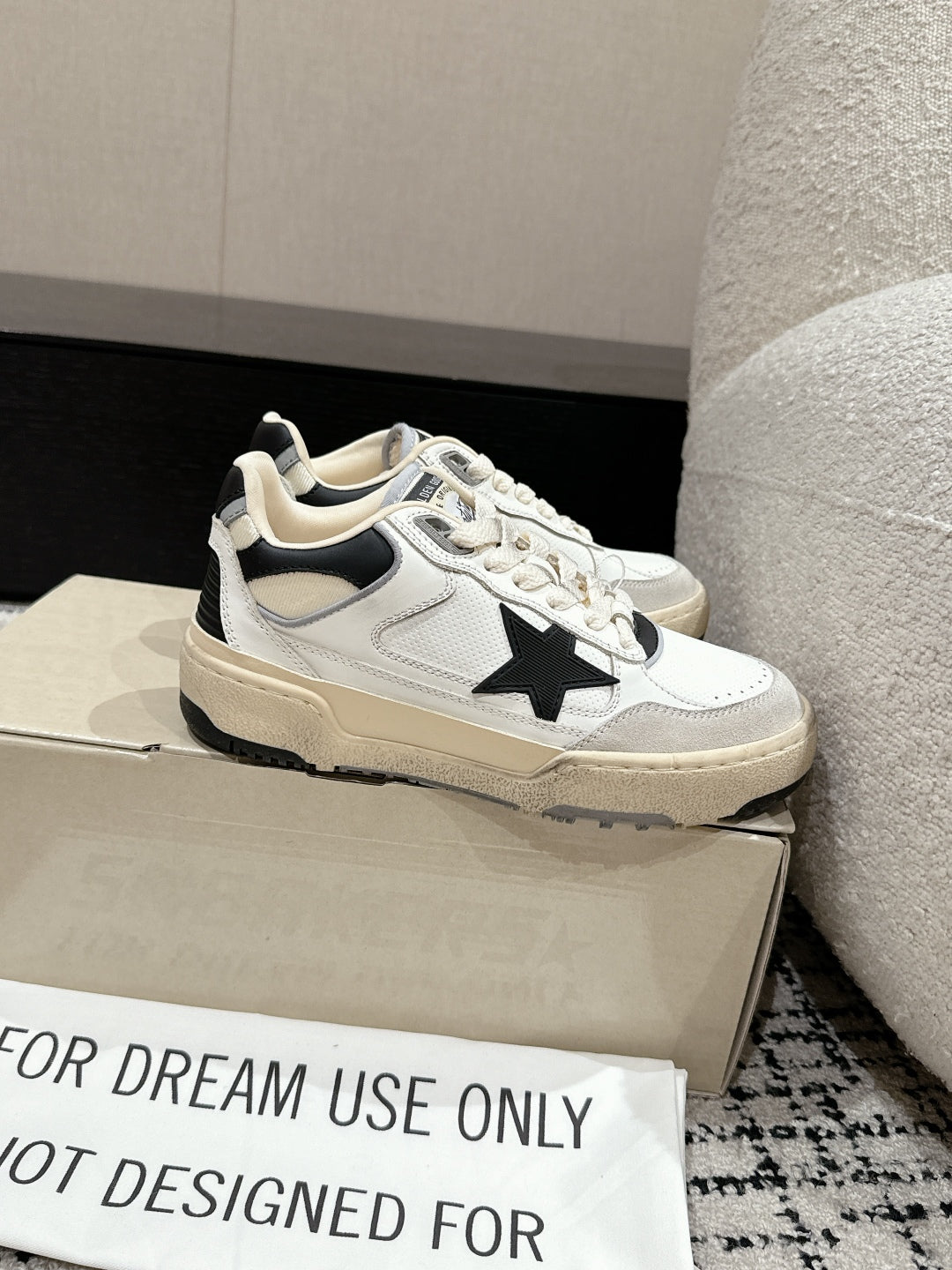 LuxluxHouse Best Quality Shoes Golden Goose