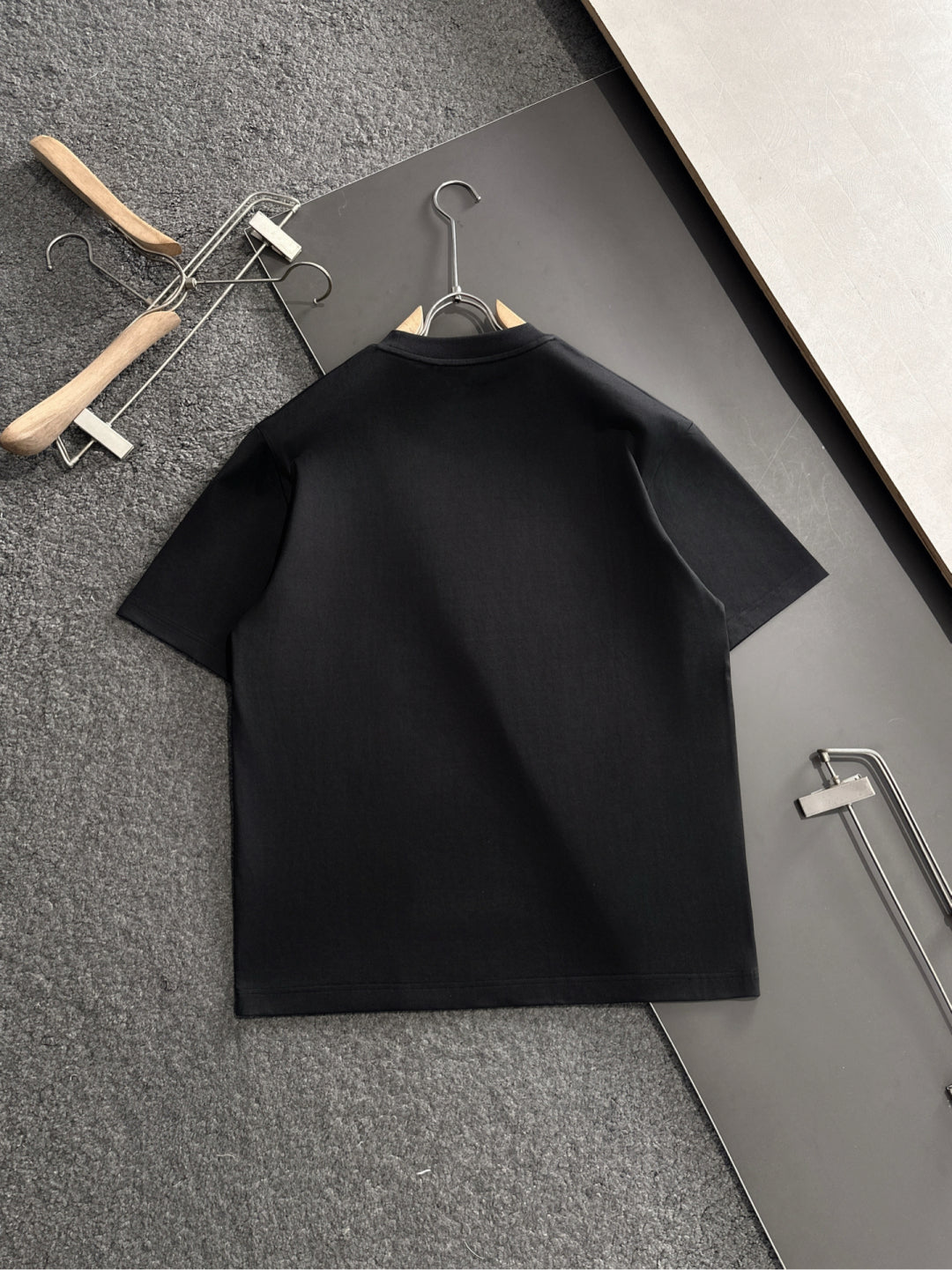 LuxluxHouse Best Quality Clothes T-shirt Prada