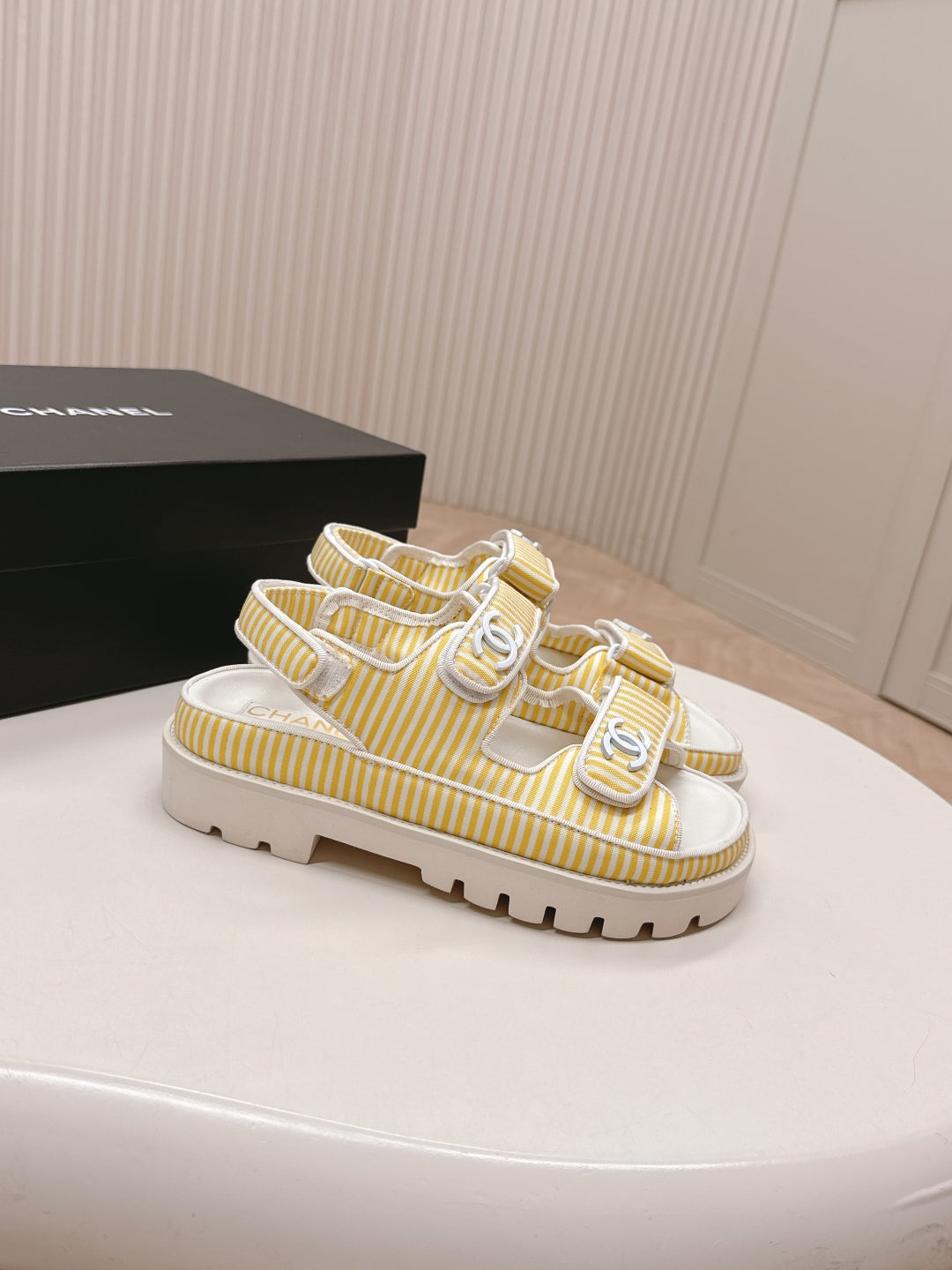 LuxluxHouse Best Quality Chanel Sandals