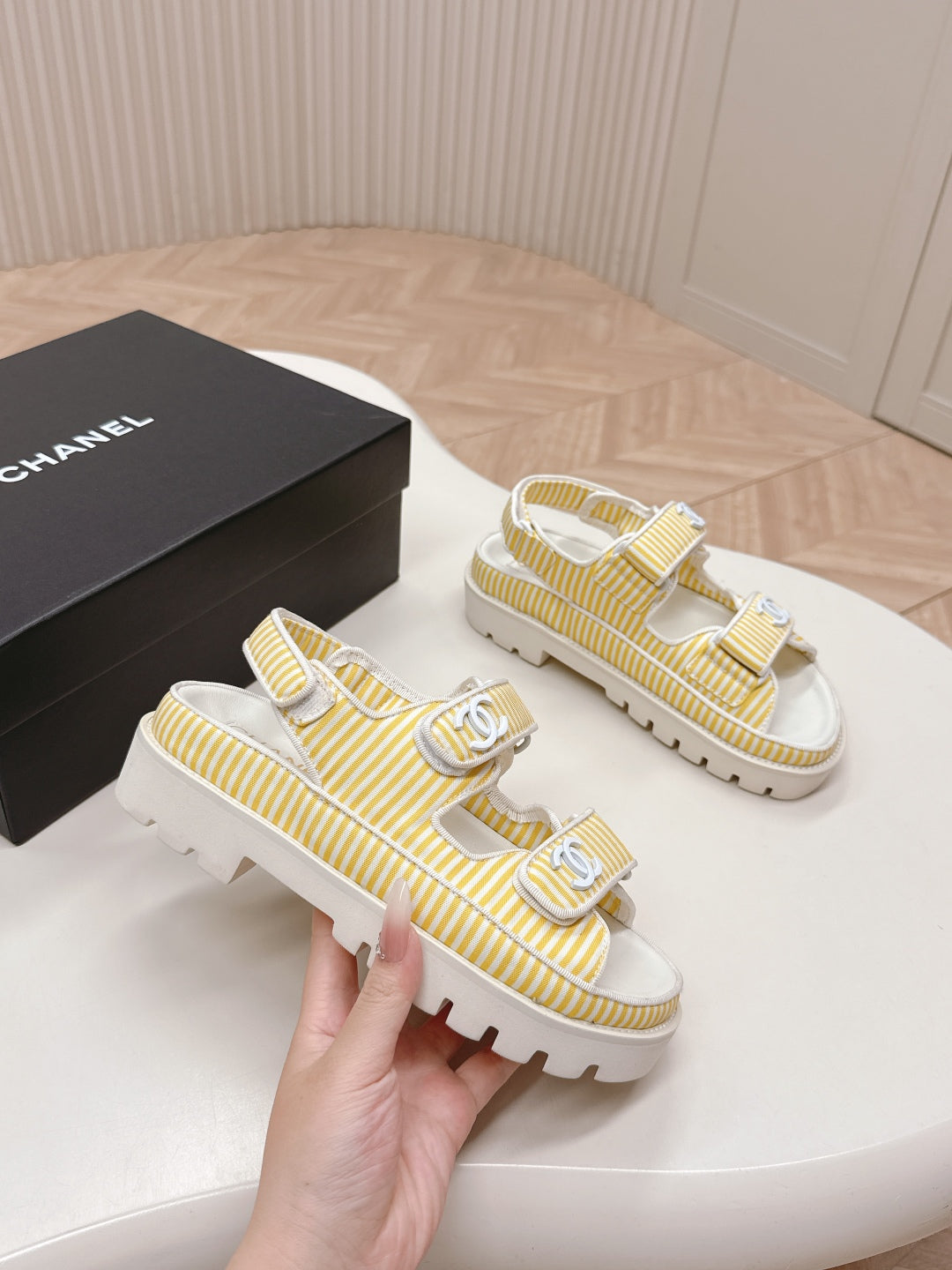 LuxluxHouse Best Quality Chanel Sandals