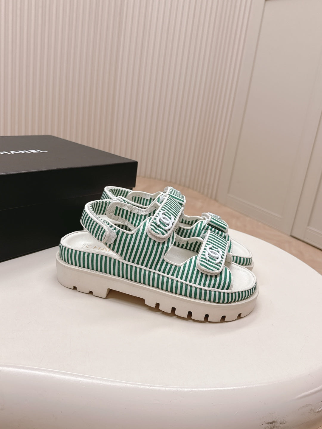 LuxluxHouse Best Quality Chanel Sandals