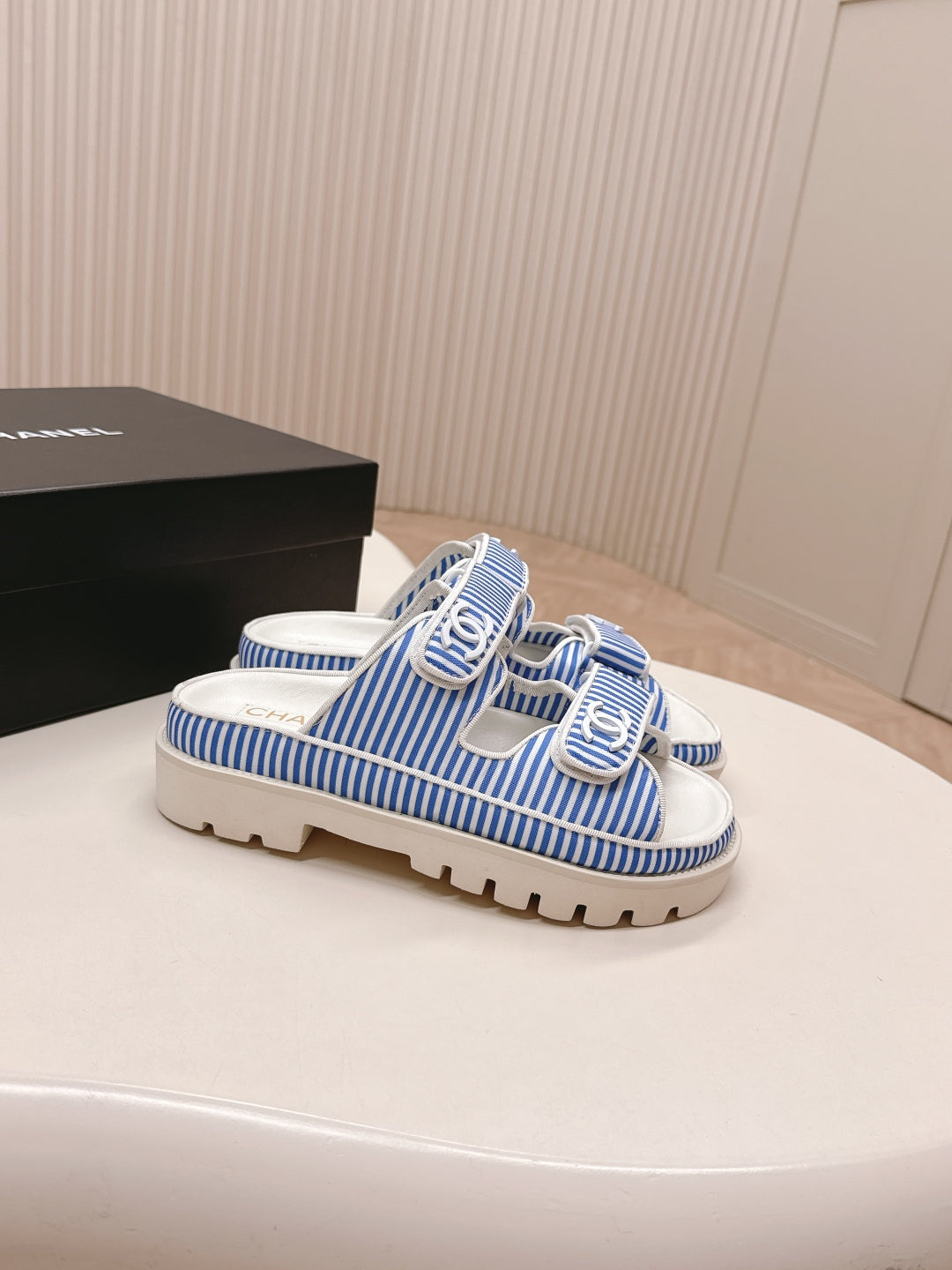 LuxluxHouse Best Quality Chanel Sandals