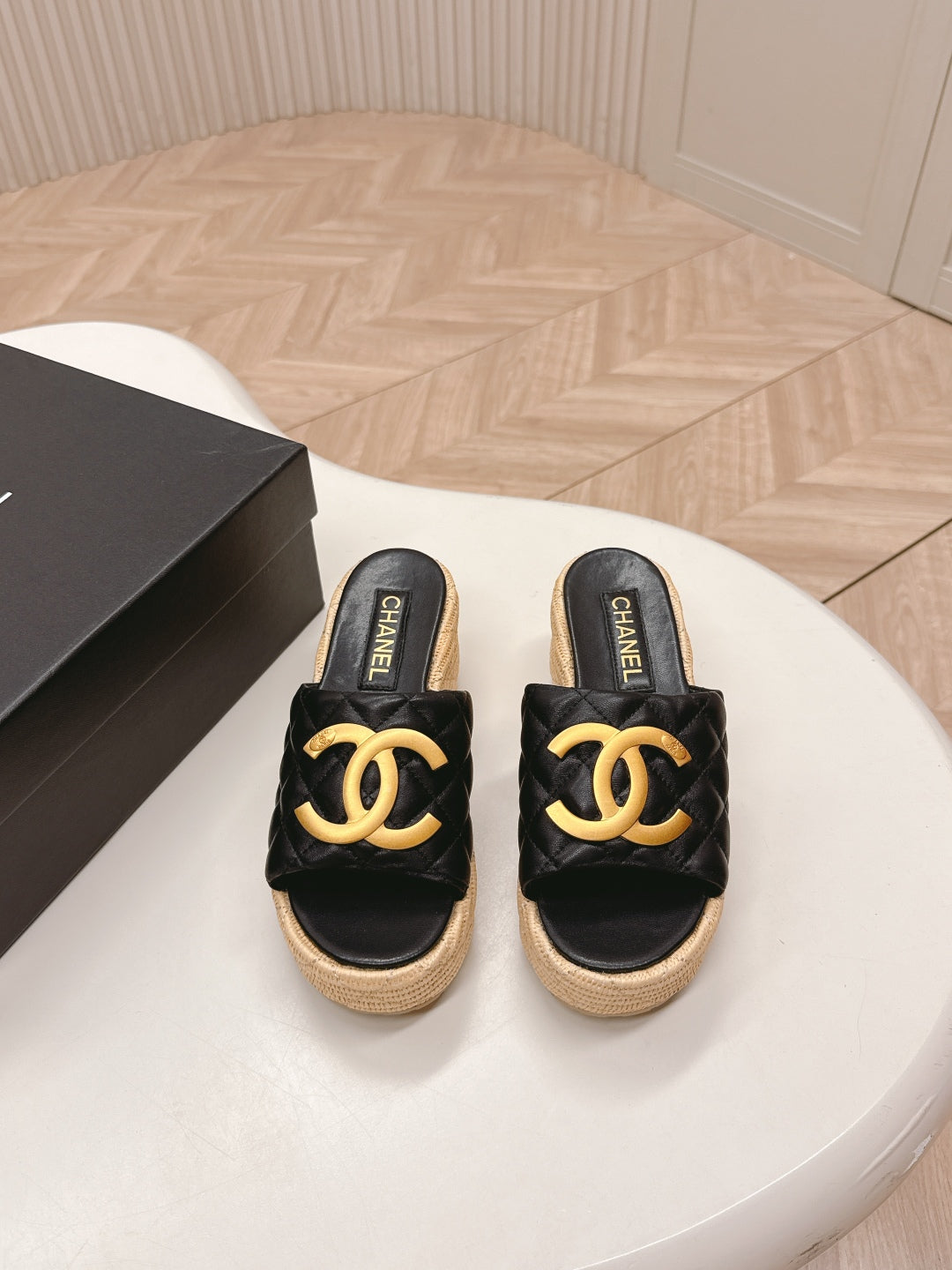 LuxluxHouse Best Quality Chanel Sandals