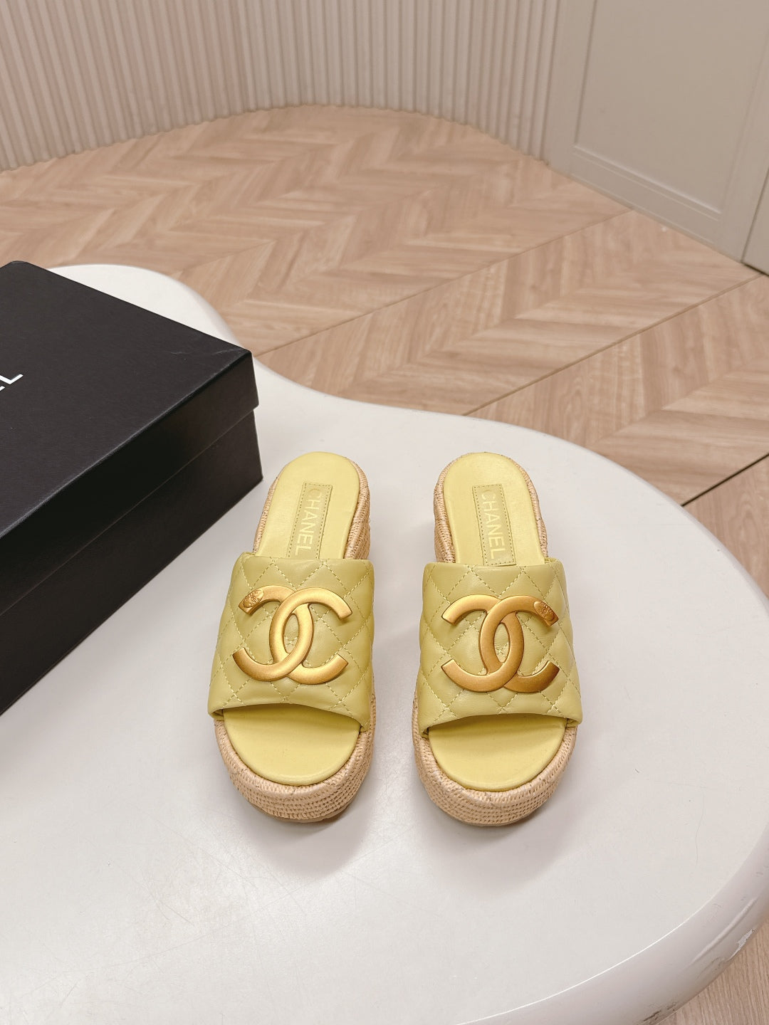 LuxluxHouse Best Quality Chanel Sandals