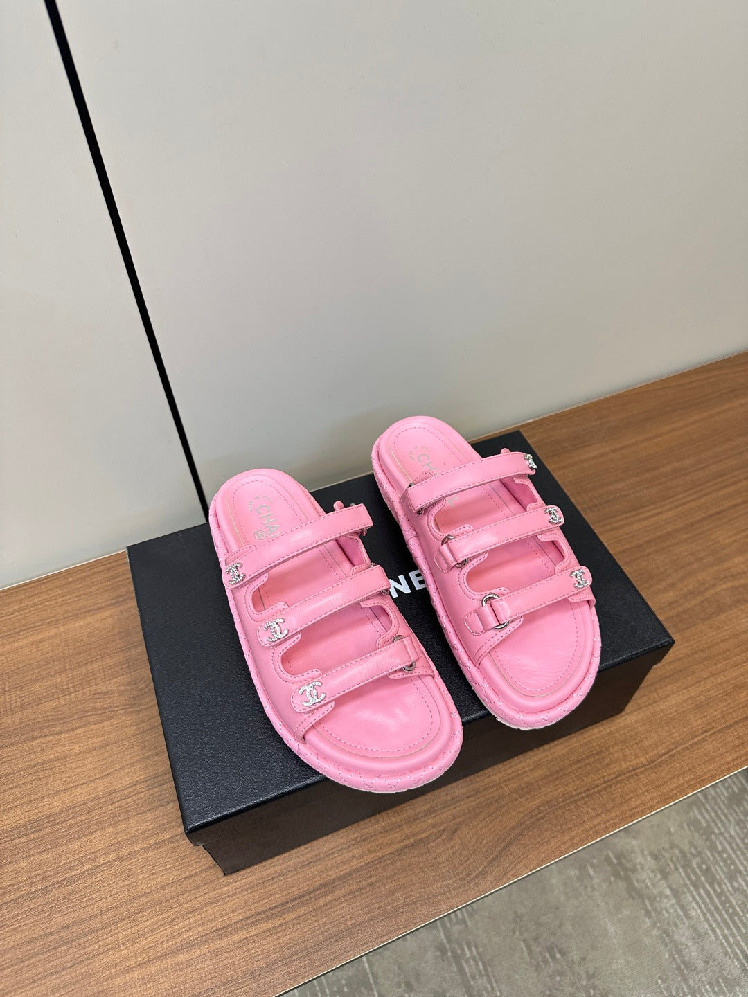 LuxluxHouse Best Quality Chanel Sandals