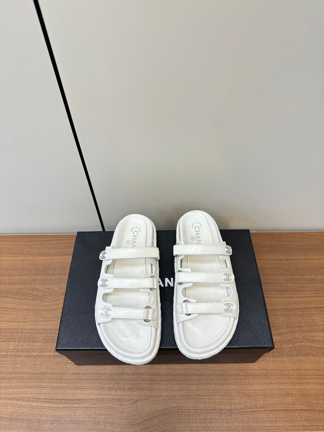 LuxluxHouse Best Quality Chanel Sandals