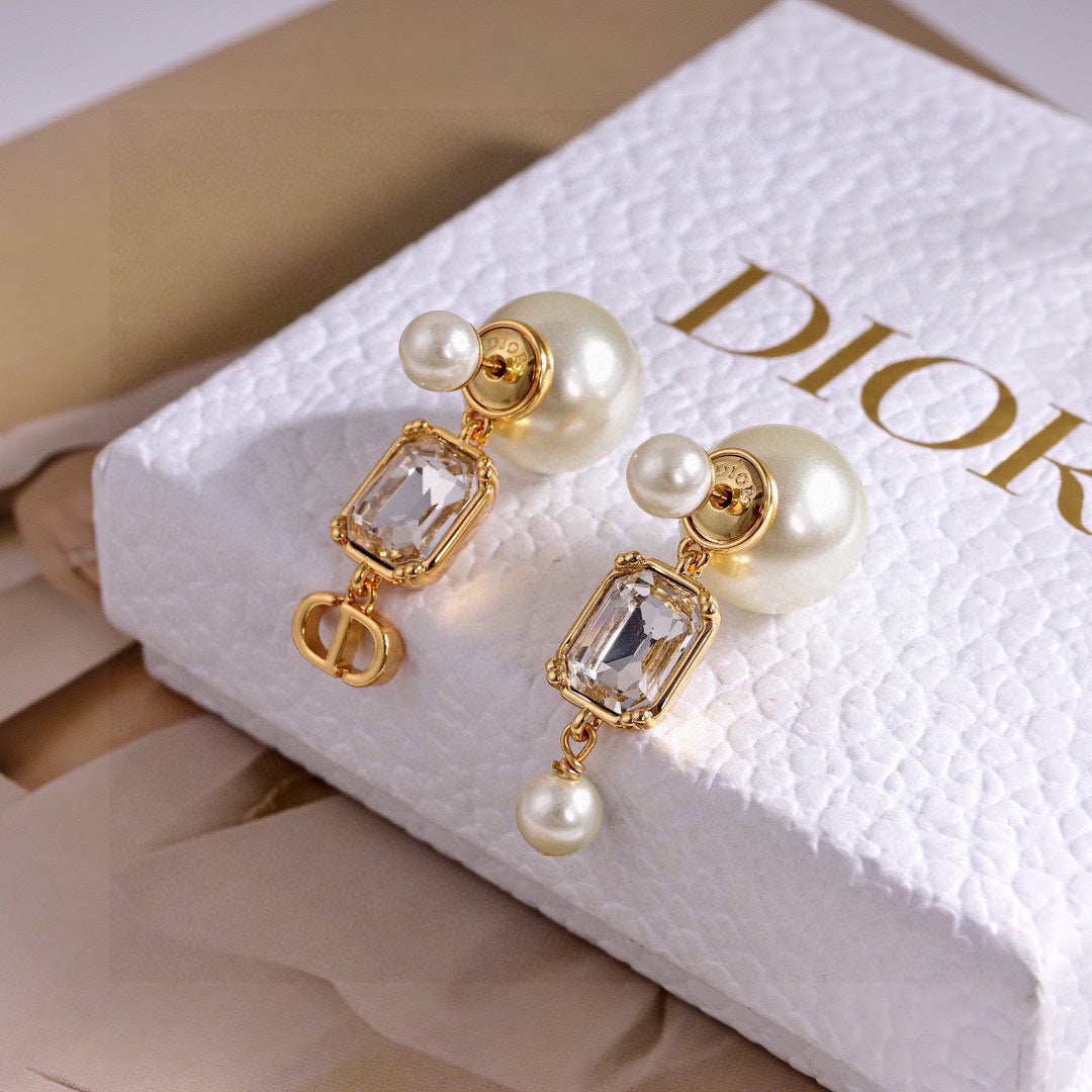LuxluxHouse Best Quality Accessories Earrings Earrings Dior