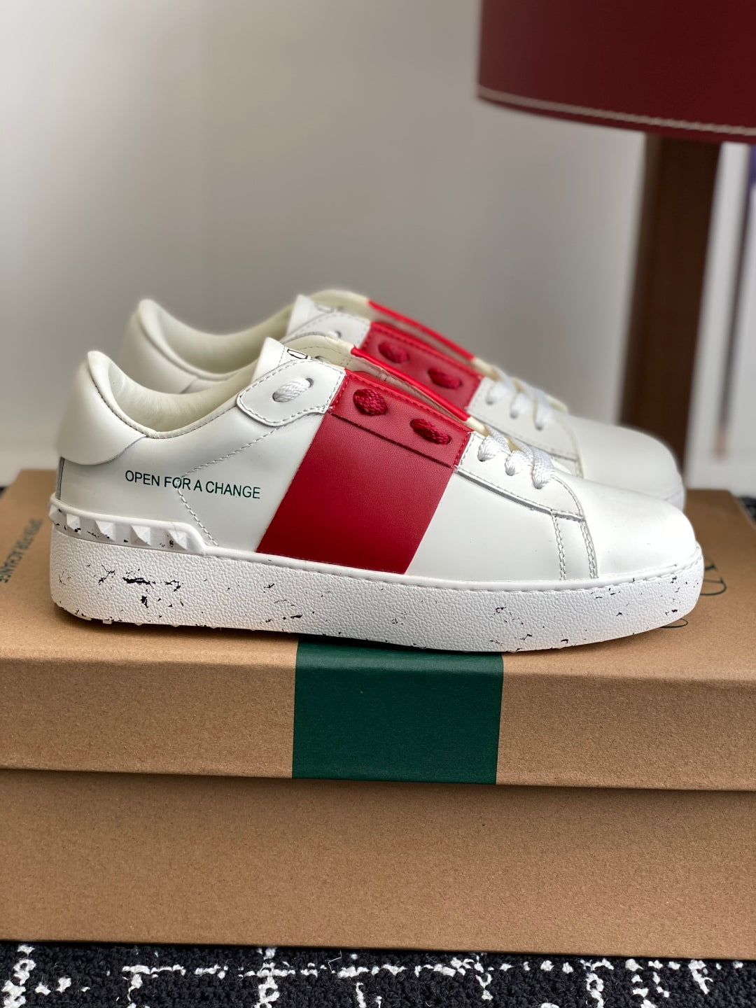 LuxluxHouse Best Quality Shoes Valentino