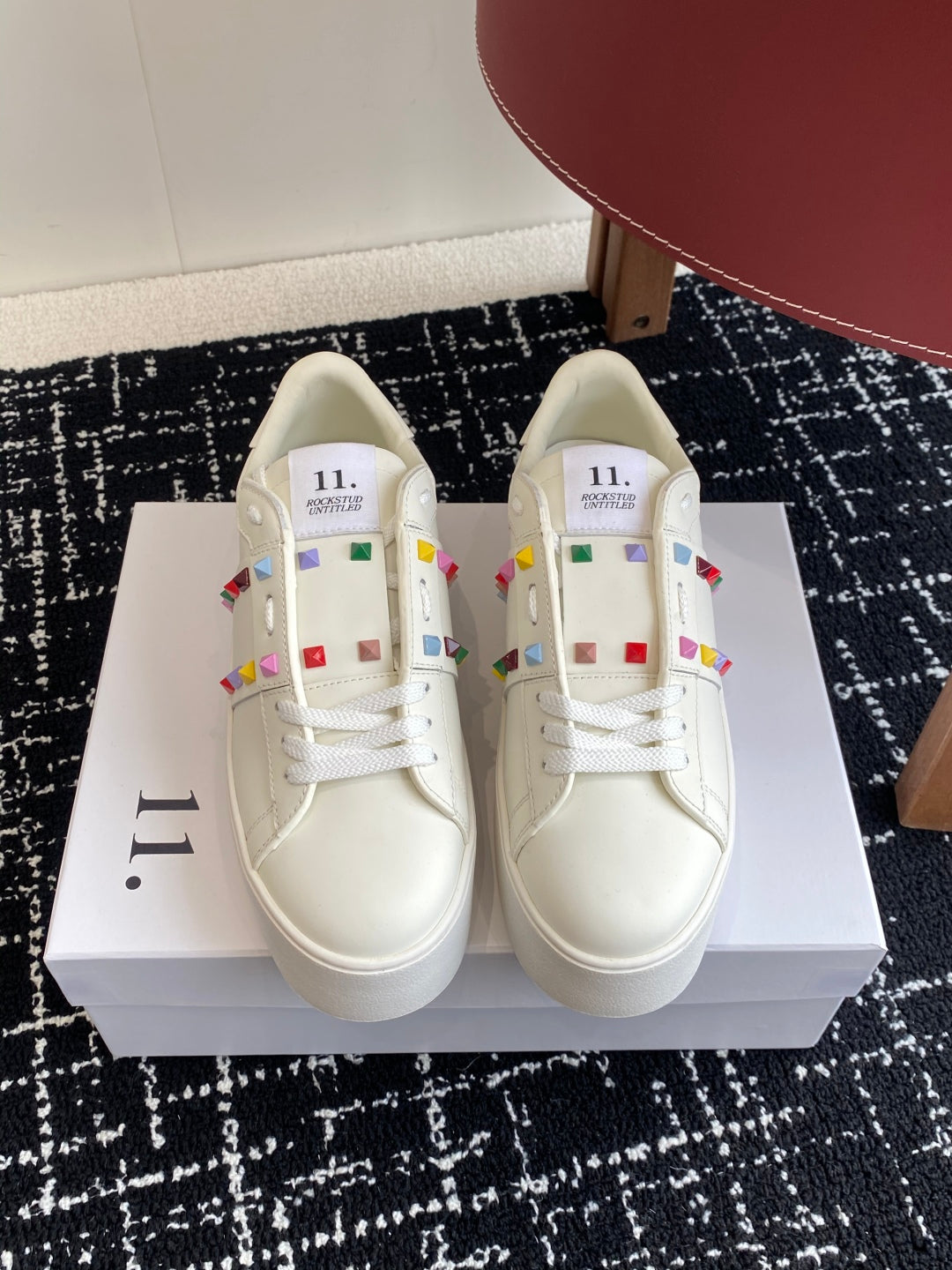 LuxluxHouse Best Quality Shoes Valentino