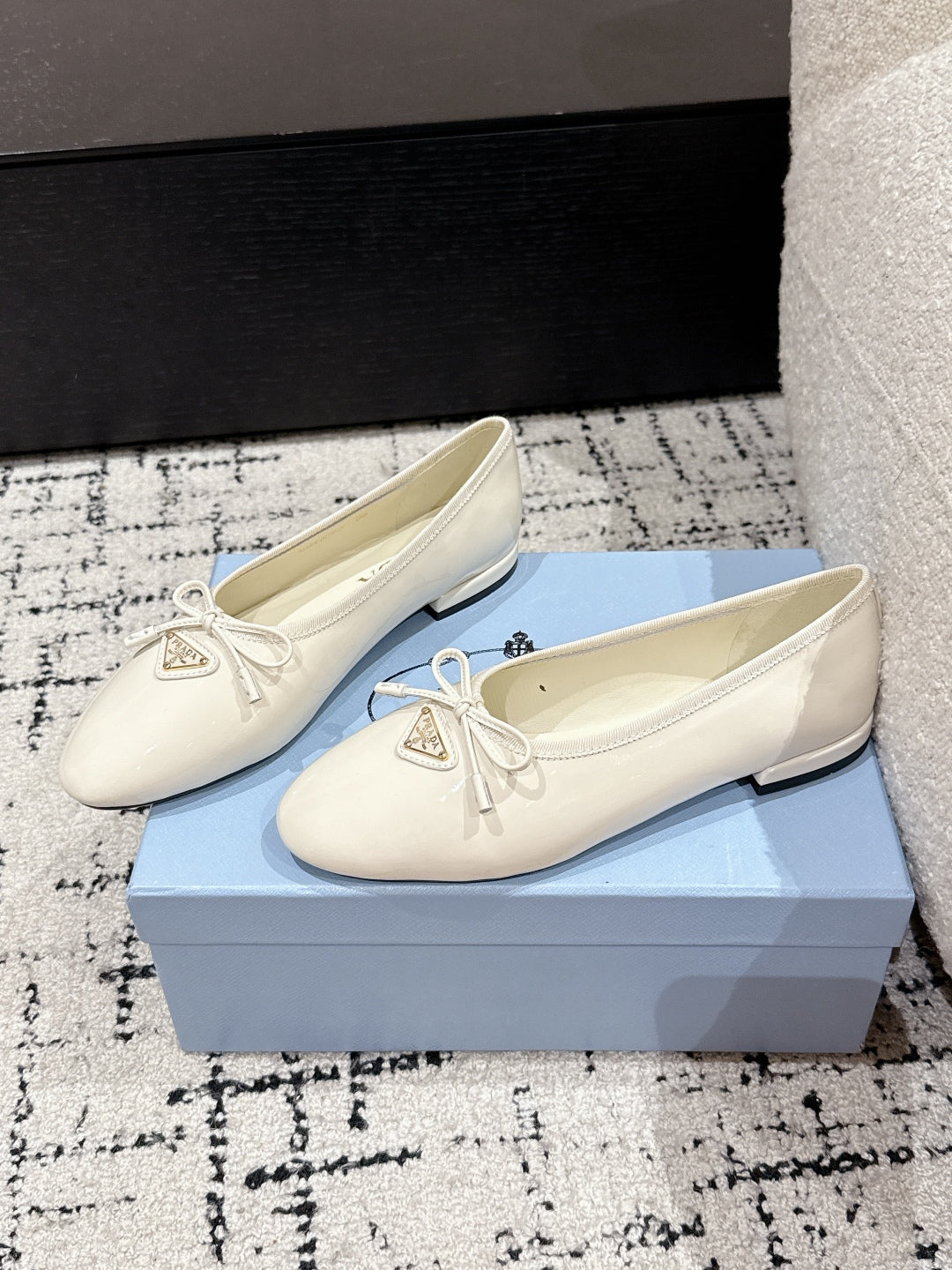 LuxluxHouse Best Quality Women Shoes Prada