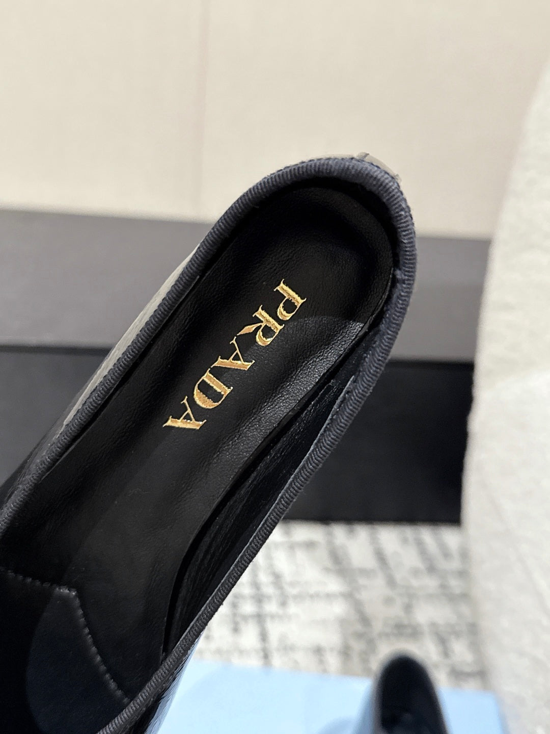 LuxluxHouse Best Quality Women Shoes Prada