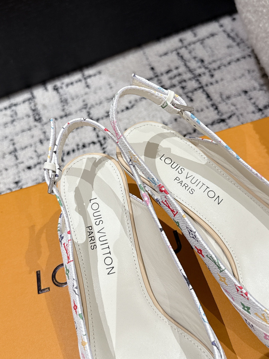 LuxluxHouse Best Quality Women Shoes Louis Vuitton