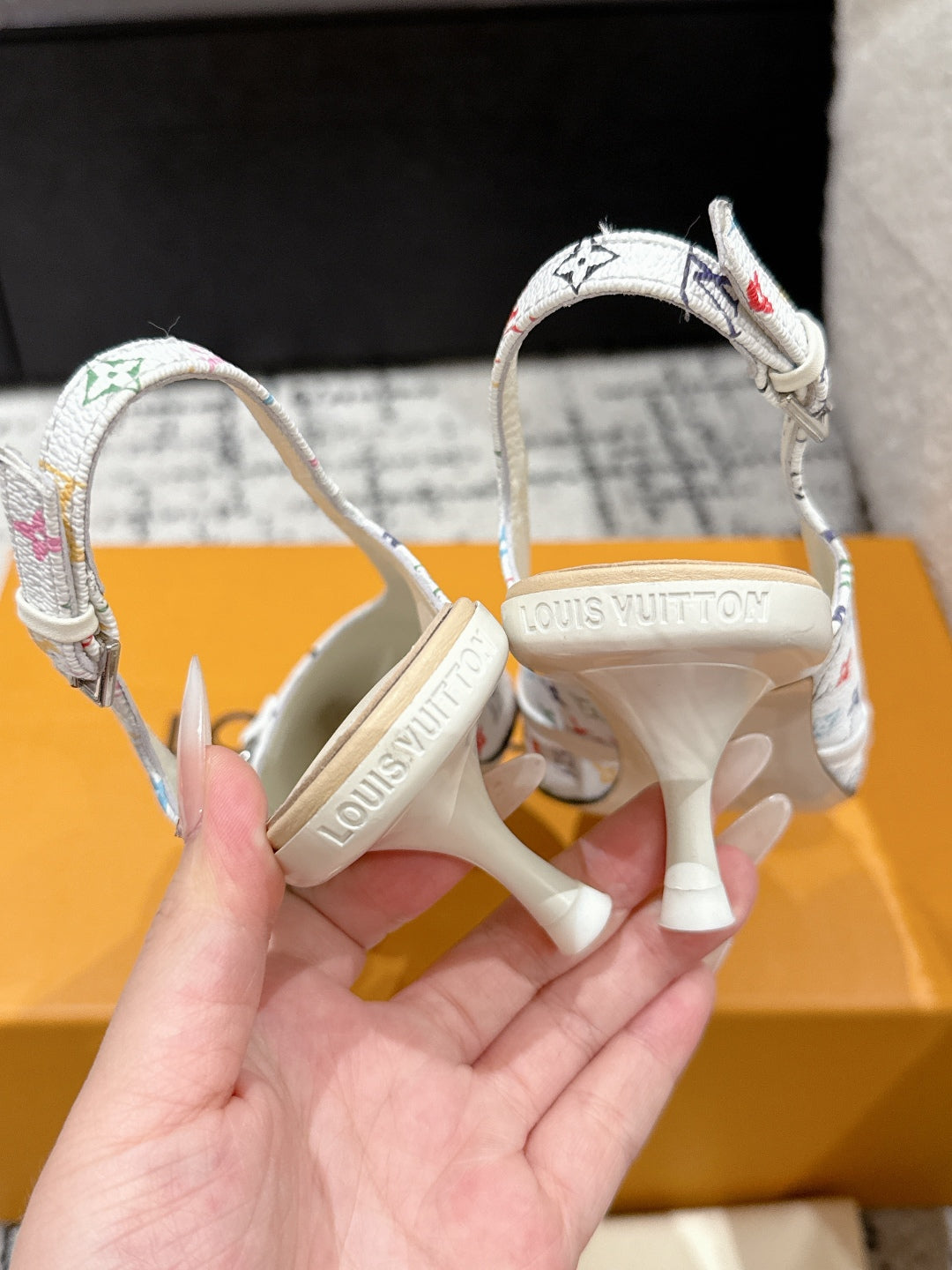 LuxluxHouse Best Quality Women Shoes Louis Vuitton