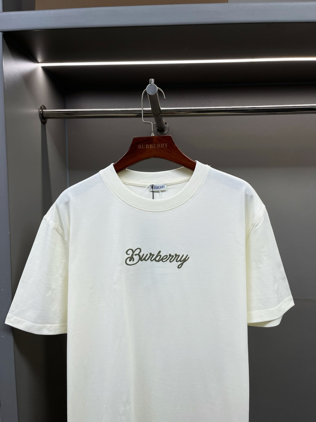LuxluxHouse Best Quality Clothes Burberry T-shirt