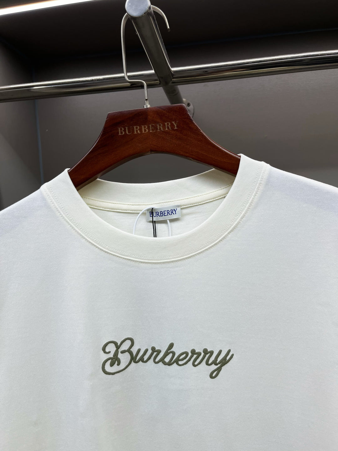 LuxluxHouse Best Quality Clothes Burberry T-shirt