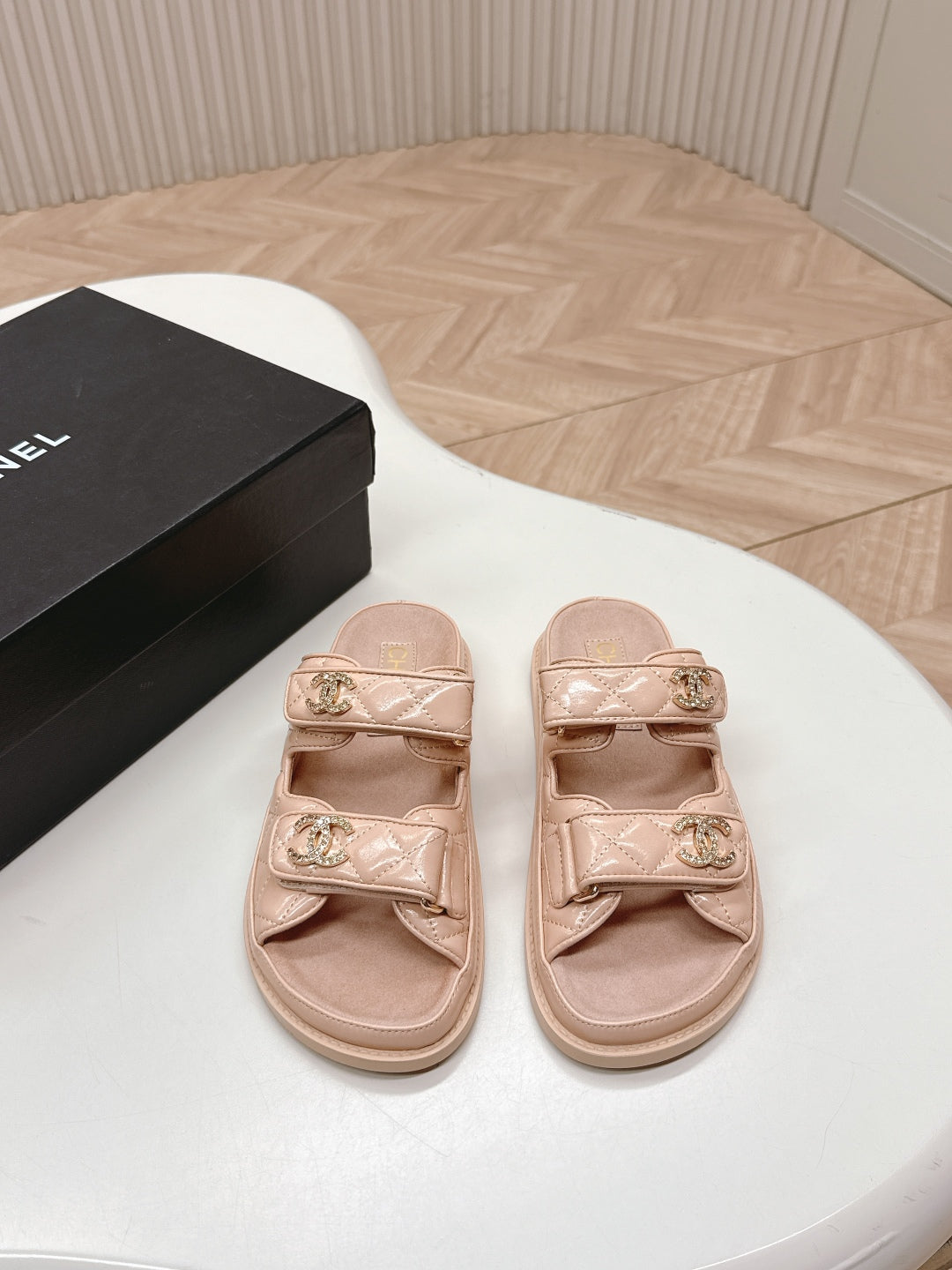LuxluxHouse Best Quality Chanel Sandals