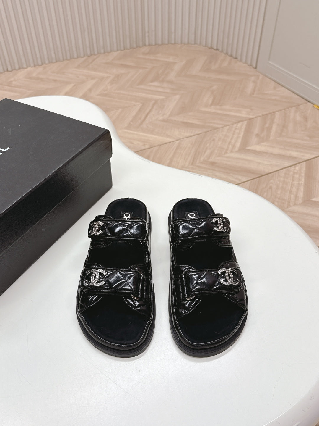 LuxluxHouse Best Quality Chanel Sandals