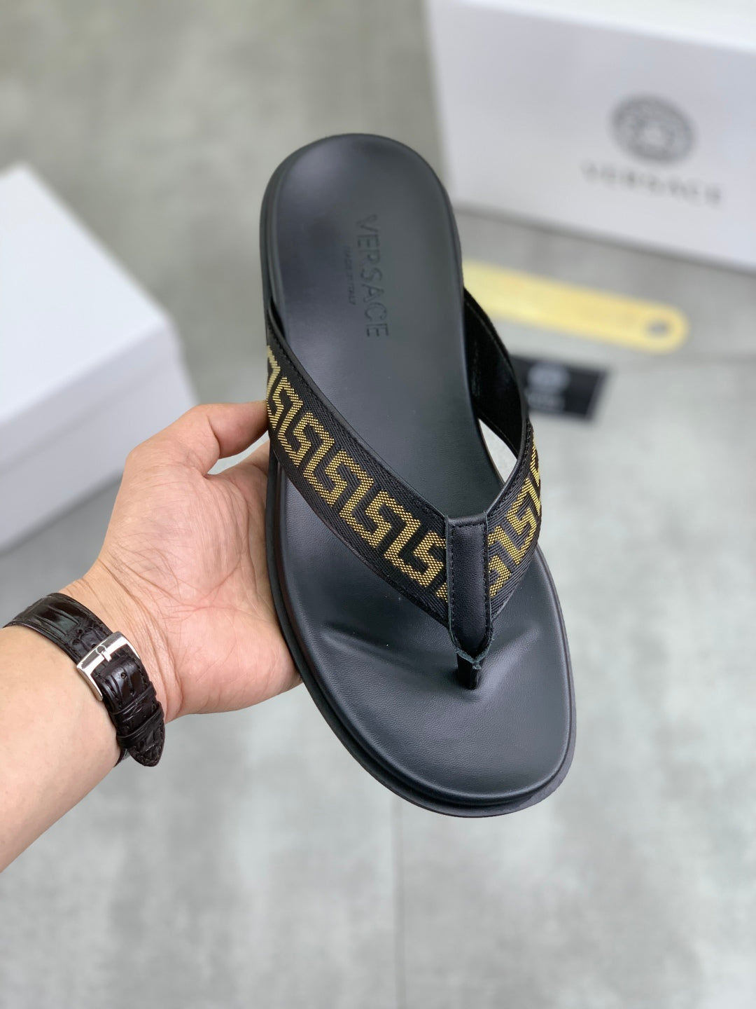 LuxluxHouse Best Quality Sandals Versace