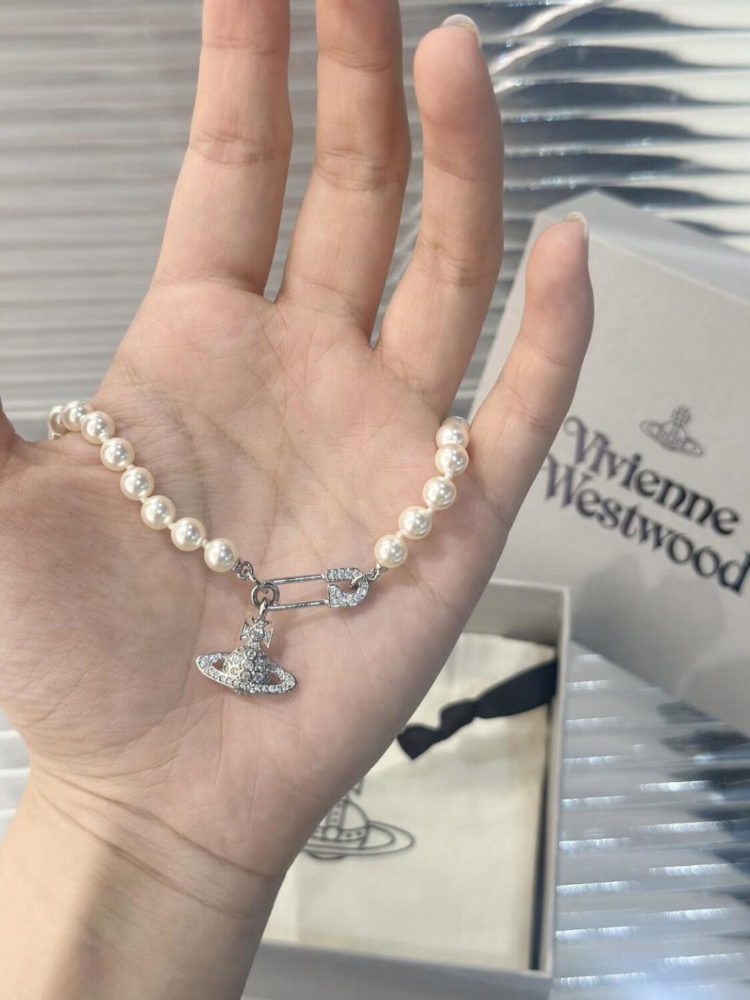 LuxluxHouse Best Quality Accessories Vivienne Westwood Necklace