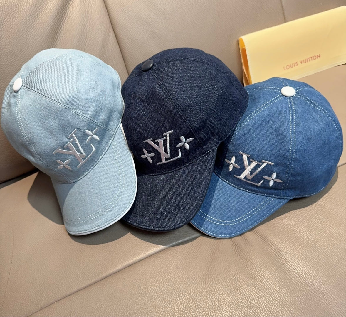 LuxluxHouse Best Quality Caps Louis Vuitton
