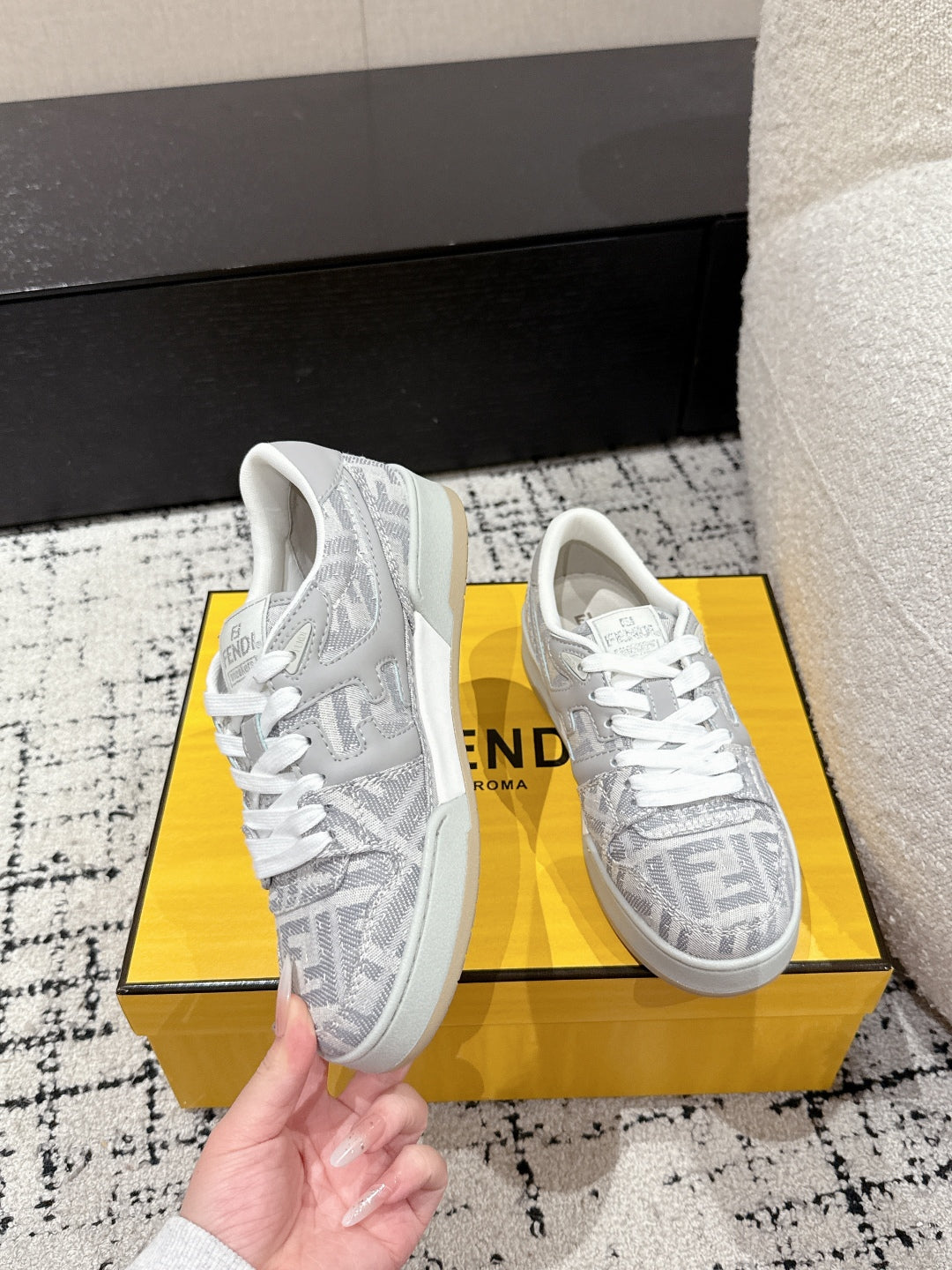 LuxluxHouse Best Quality Shoes Fendi