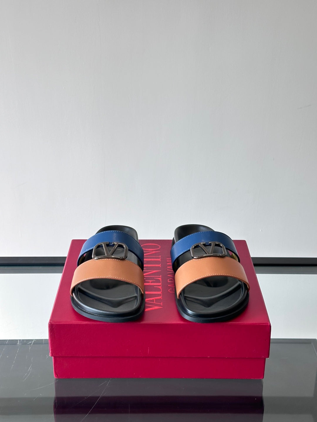 LuxluxHouse Best Quality Sandals Valentino