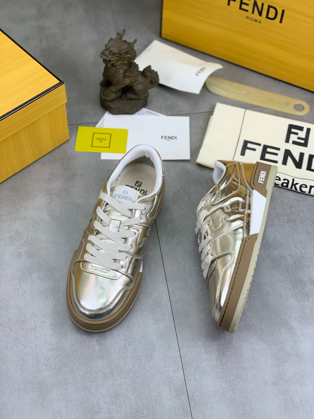LuxluxHouse Best Quality Shoes Fendi
