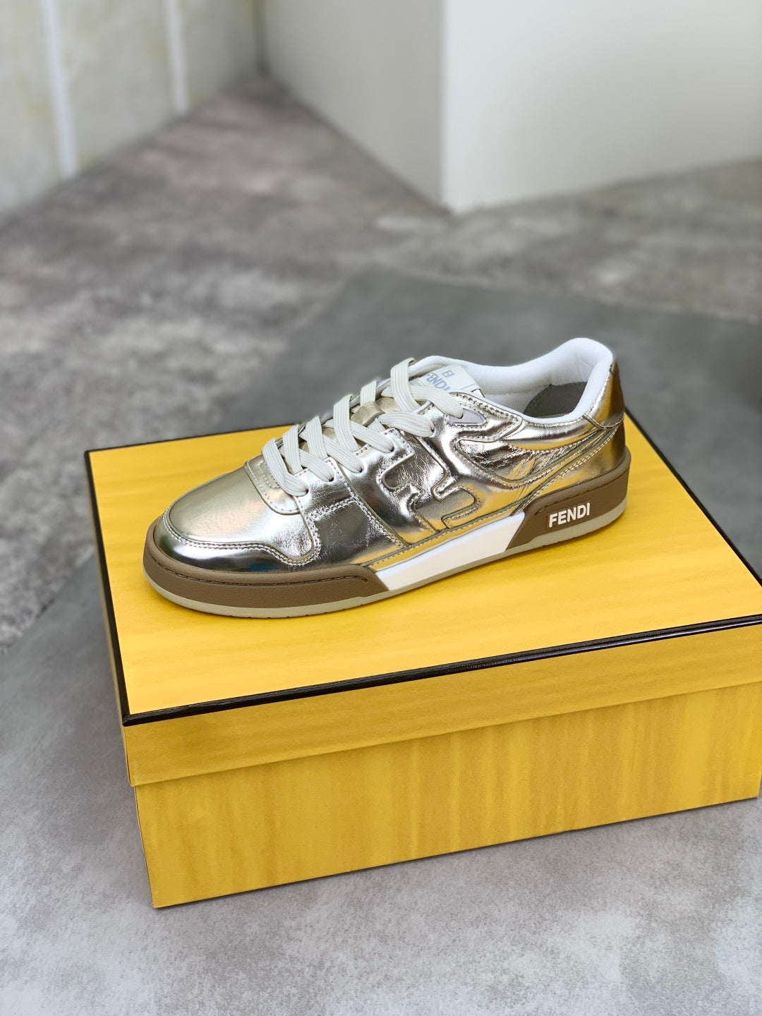 LuxluxHouse Best Quality Shoes Fendi