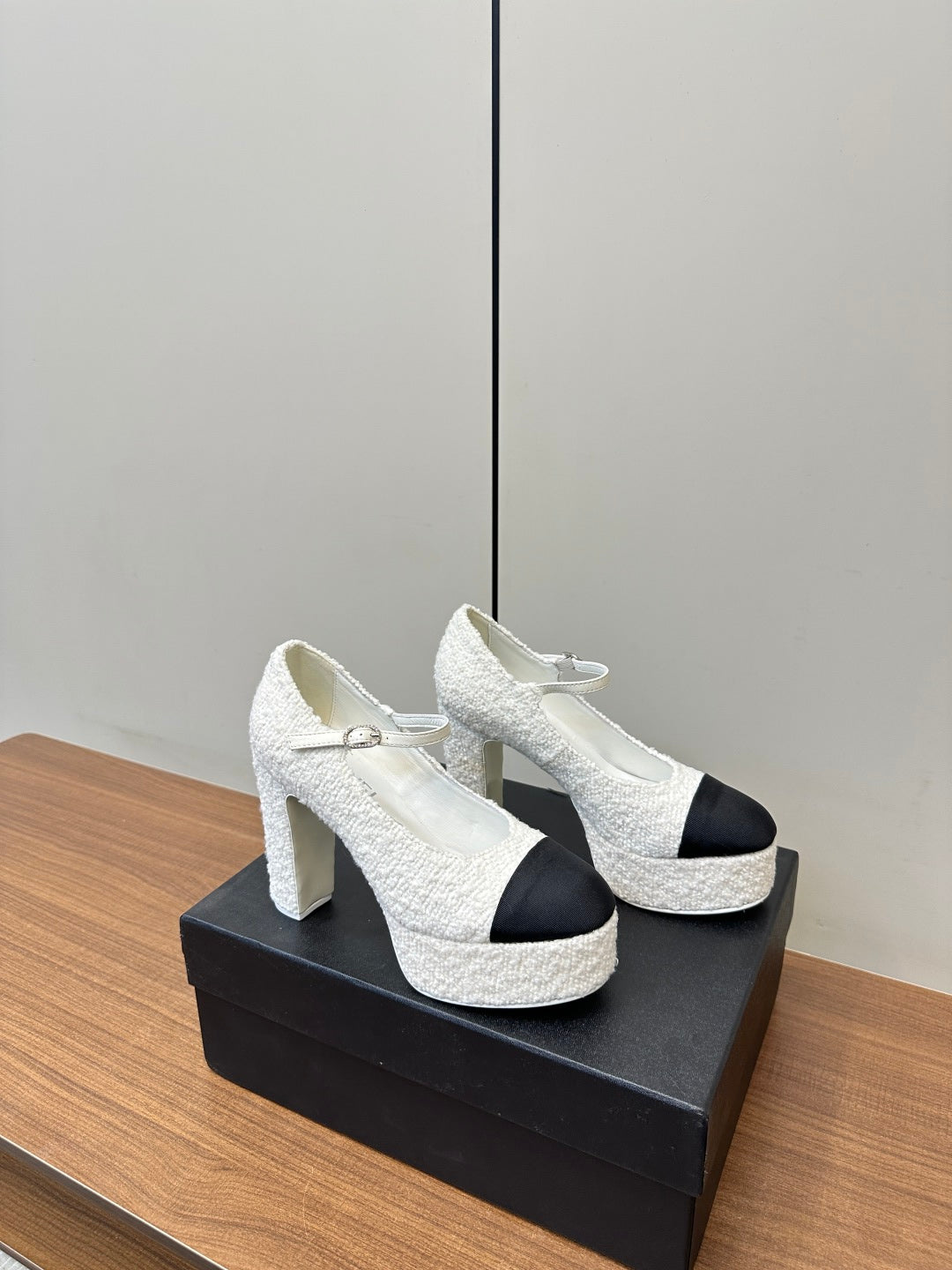 LuxluxHouse Best Quality Chanel Sandals