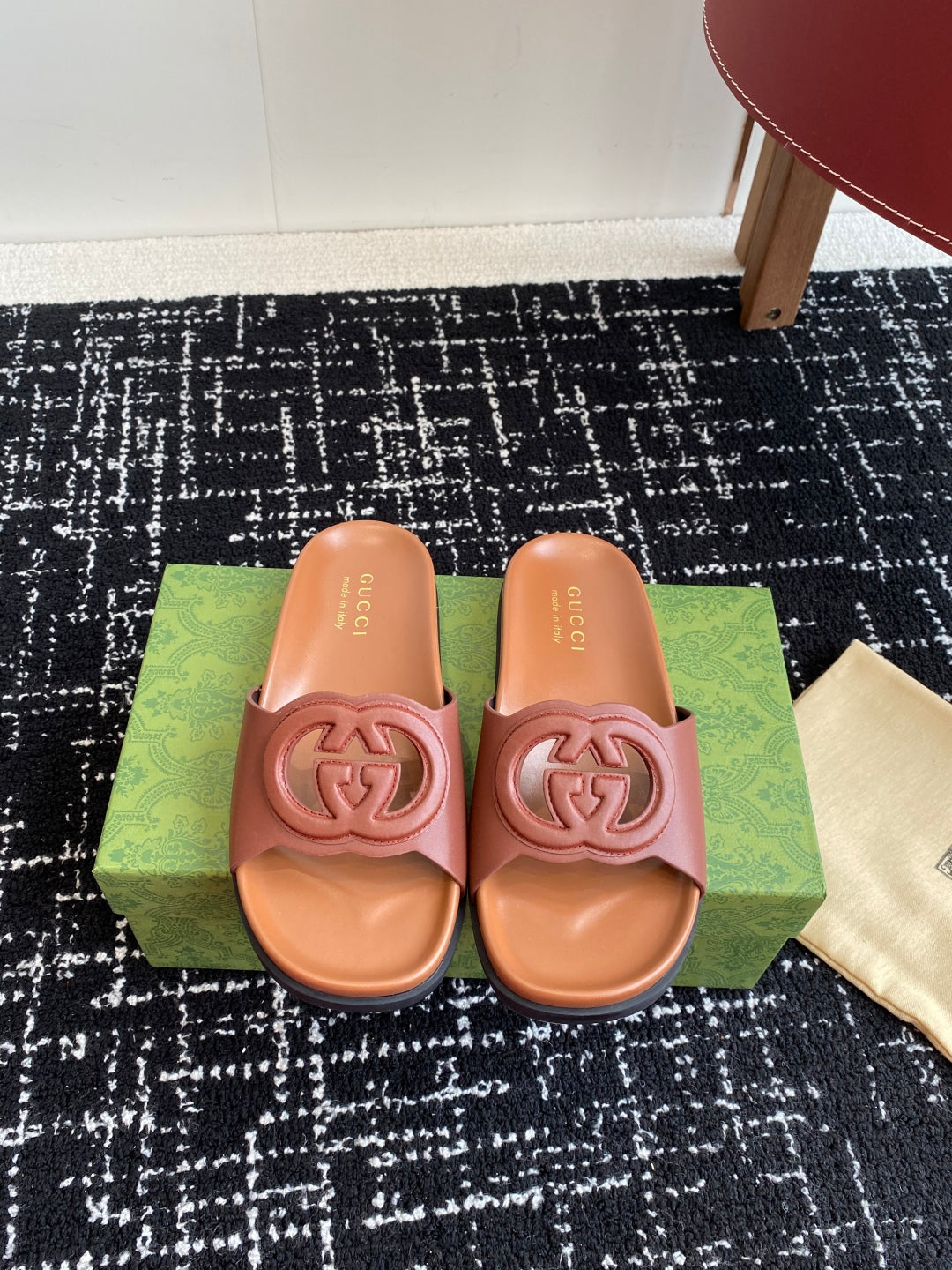 LuxluxHouse Best Quality Sandals Gucci