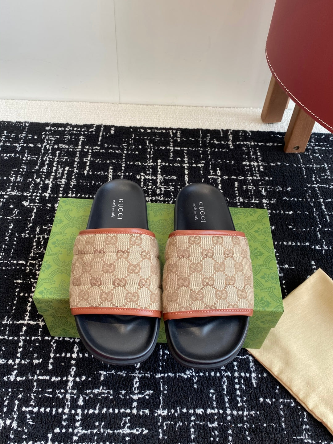 LuxluxHouse Best Quality Sandals Gucci