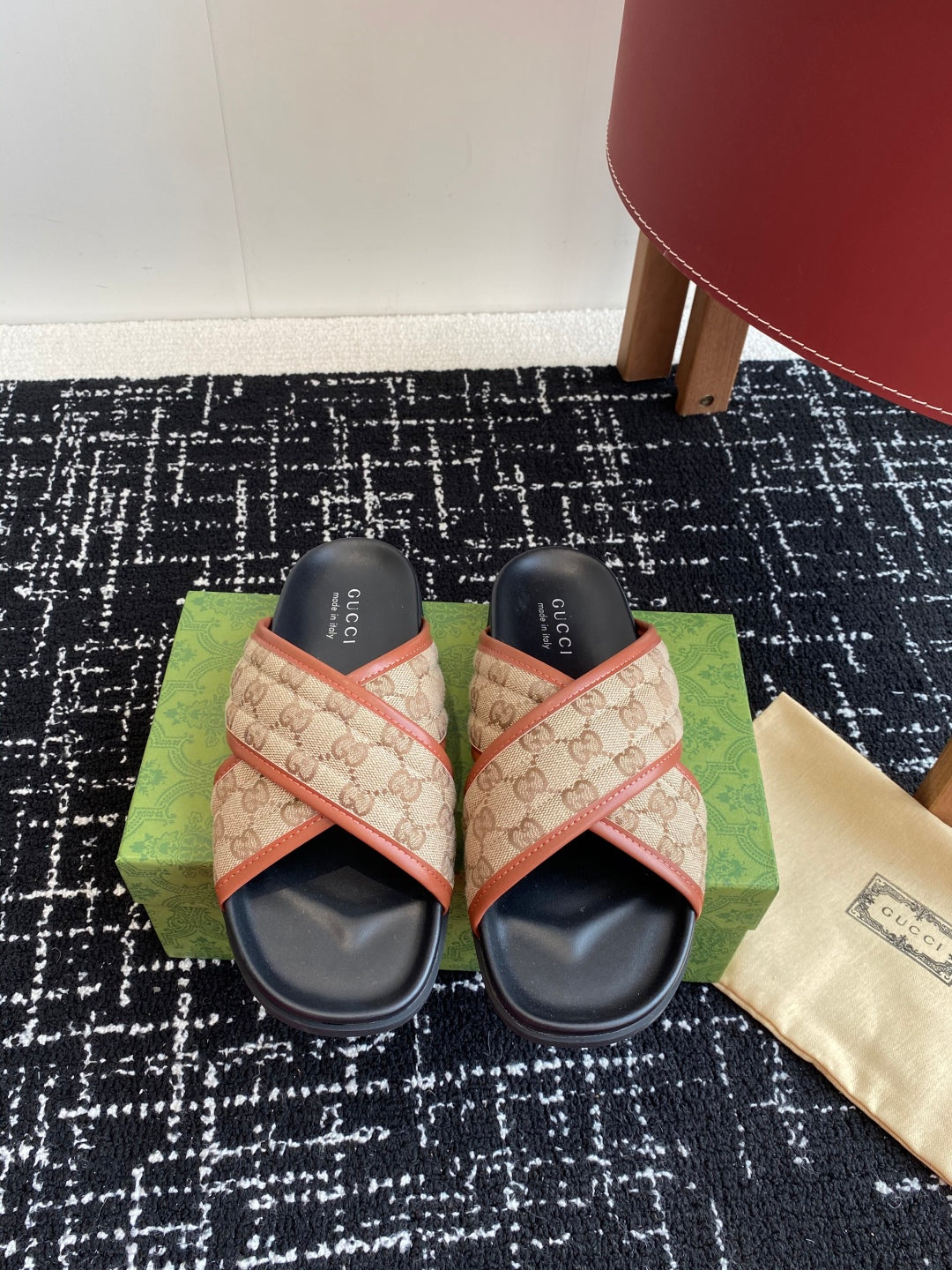 LuxluxHouse Best Quality Sandals Gucci