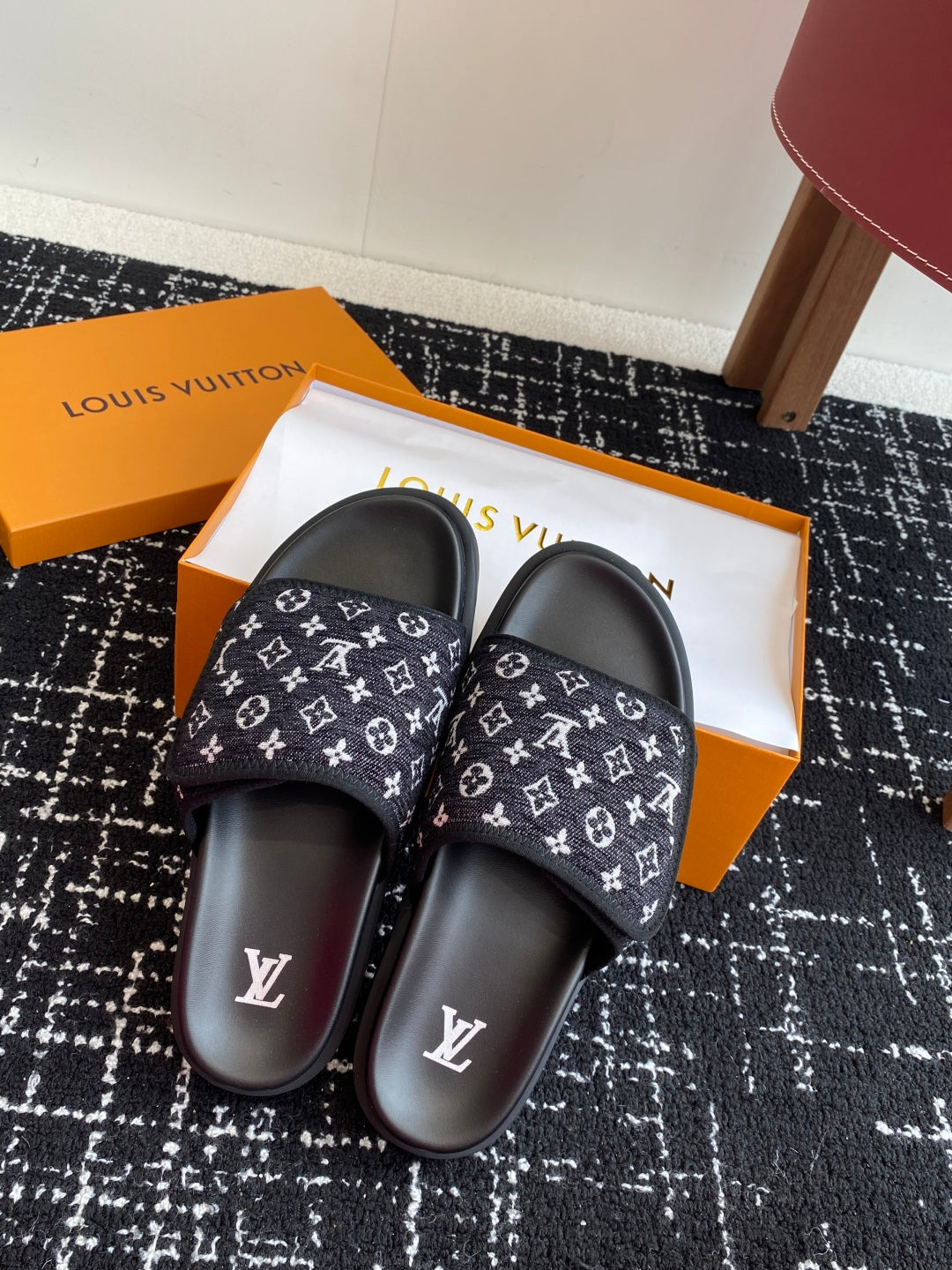 LuxluxHouse Best Quality Sandals Louis Vuitton