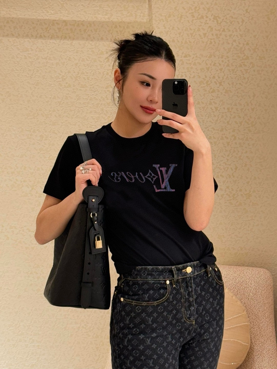 LuxluxHouse Best Quality Clothes T-shirt Louis Vuitton