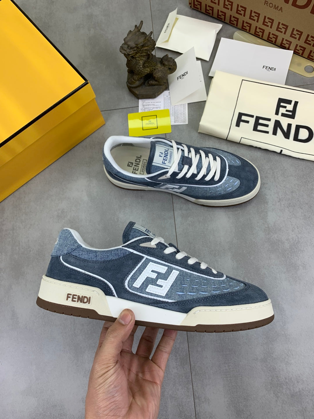 LuxluxHouse Best Quality Shoes Fendi
