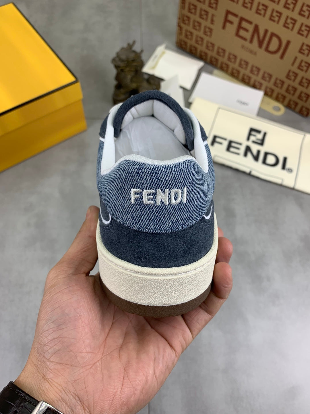 LuxluxHouse Best Quality Shoes Fendi